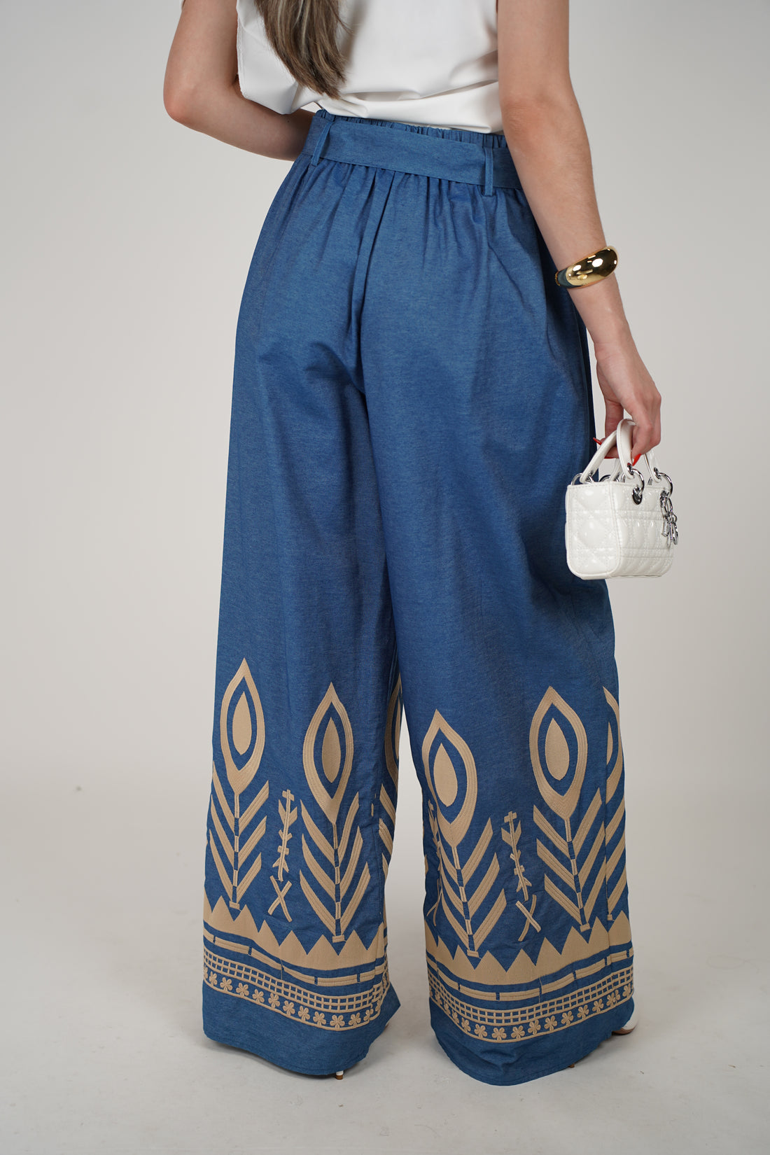 Pantalones bordados Olguita