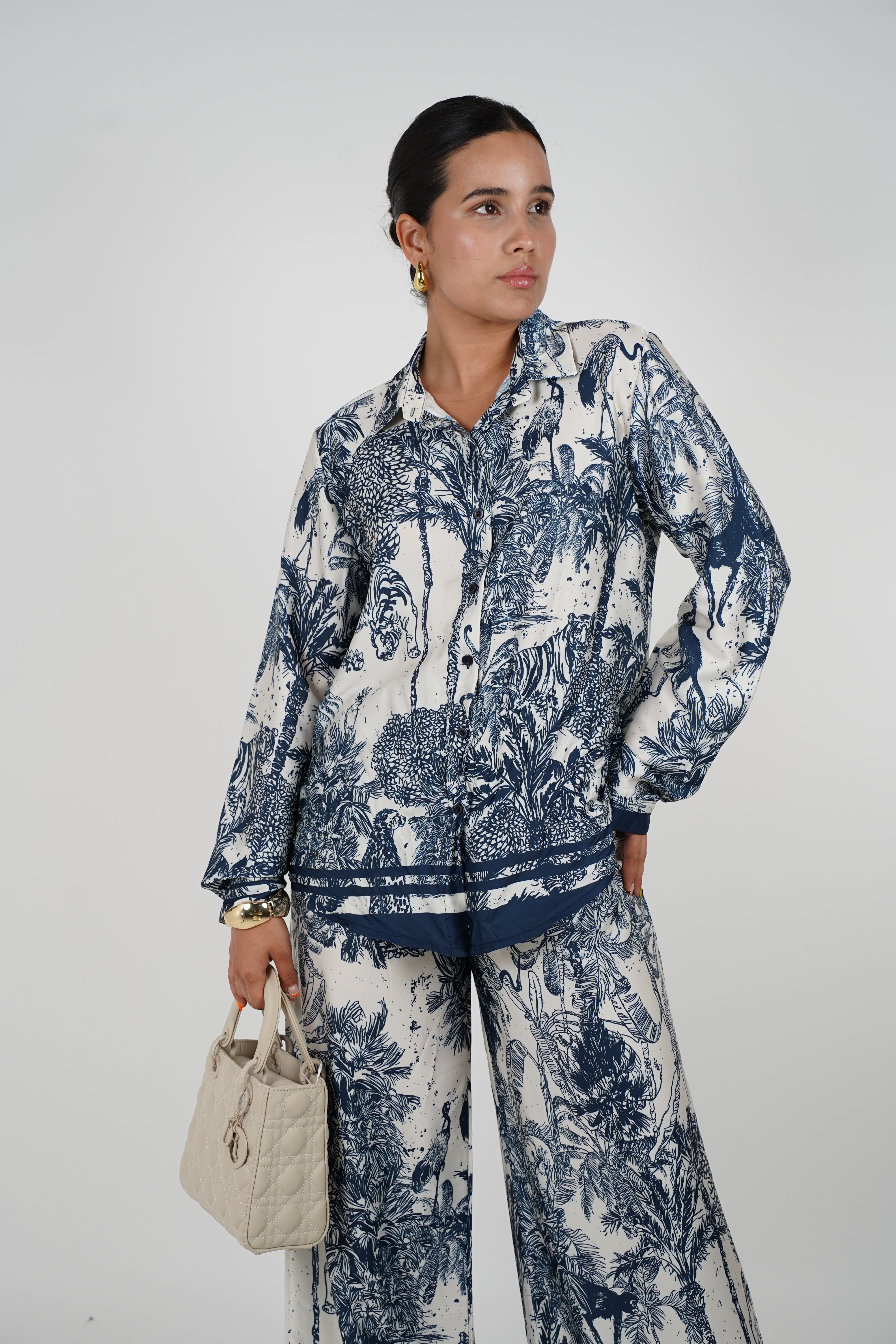 Zelyn Silk Pants Set – Luxe Printed Two-Piece for Effortless Elegance