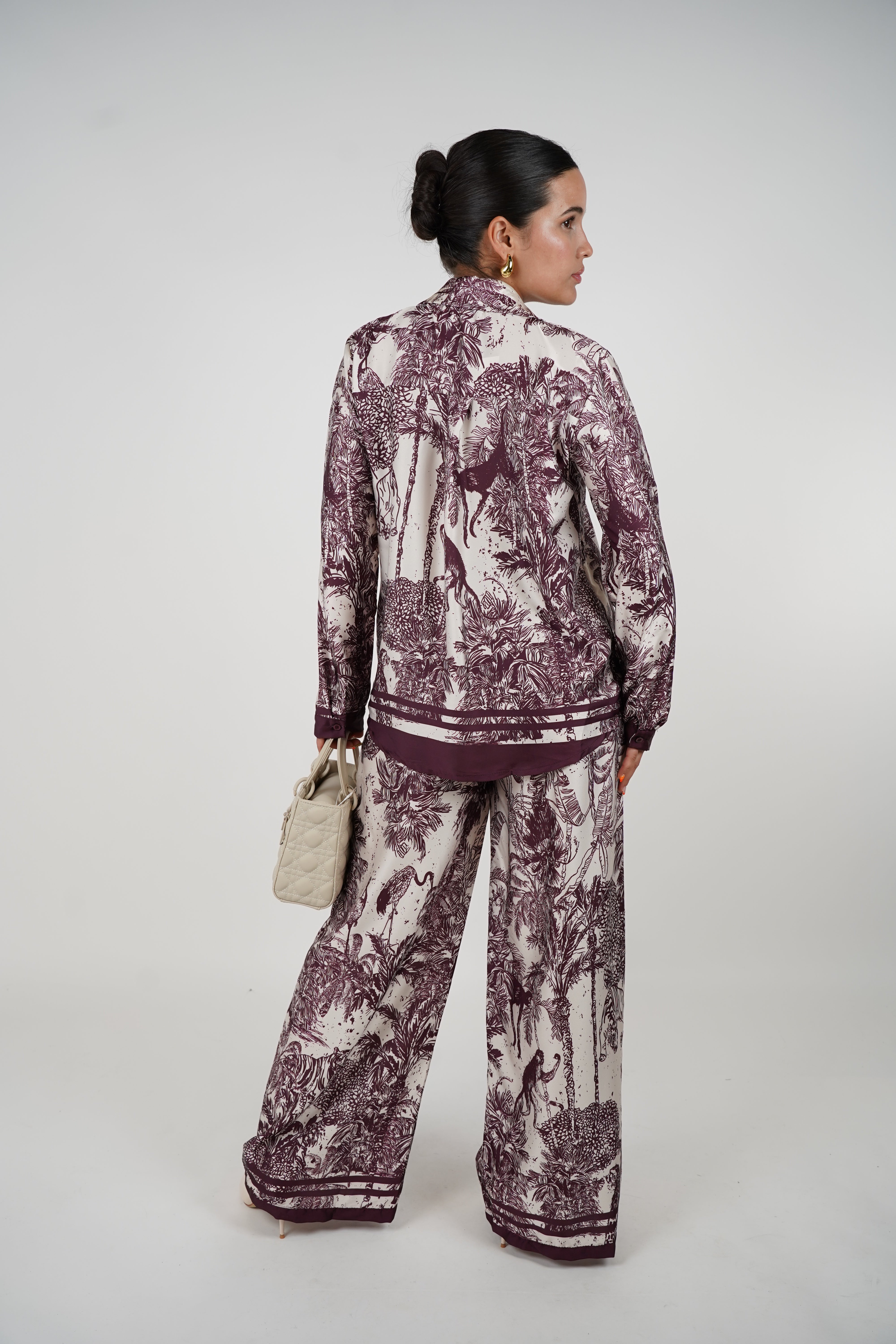Zelyn Silk Pants Set – Luxe Printed Two-Piece for Effortless Elegance