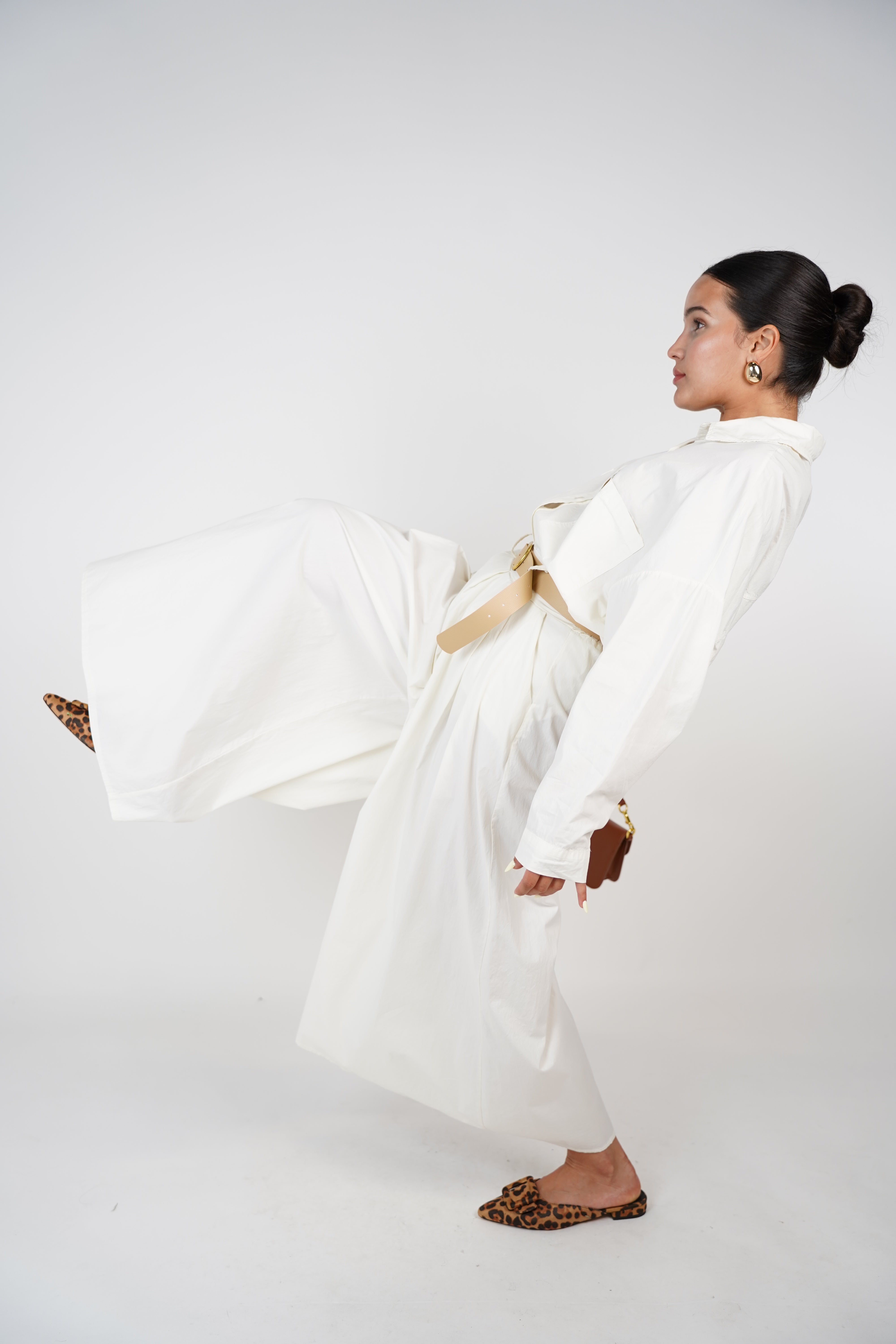 Lovie Belted Wide Leg Pants – Minimal, Flowing & Chic