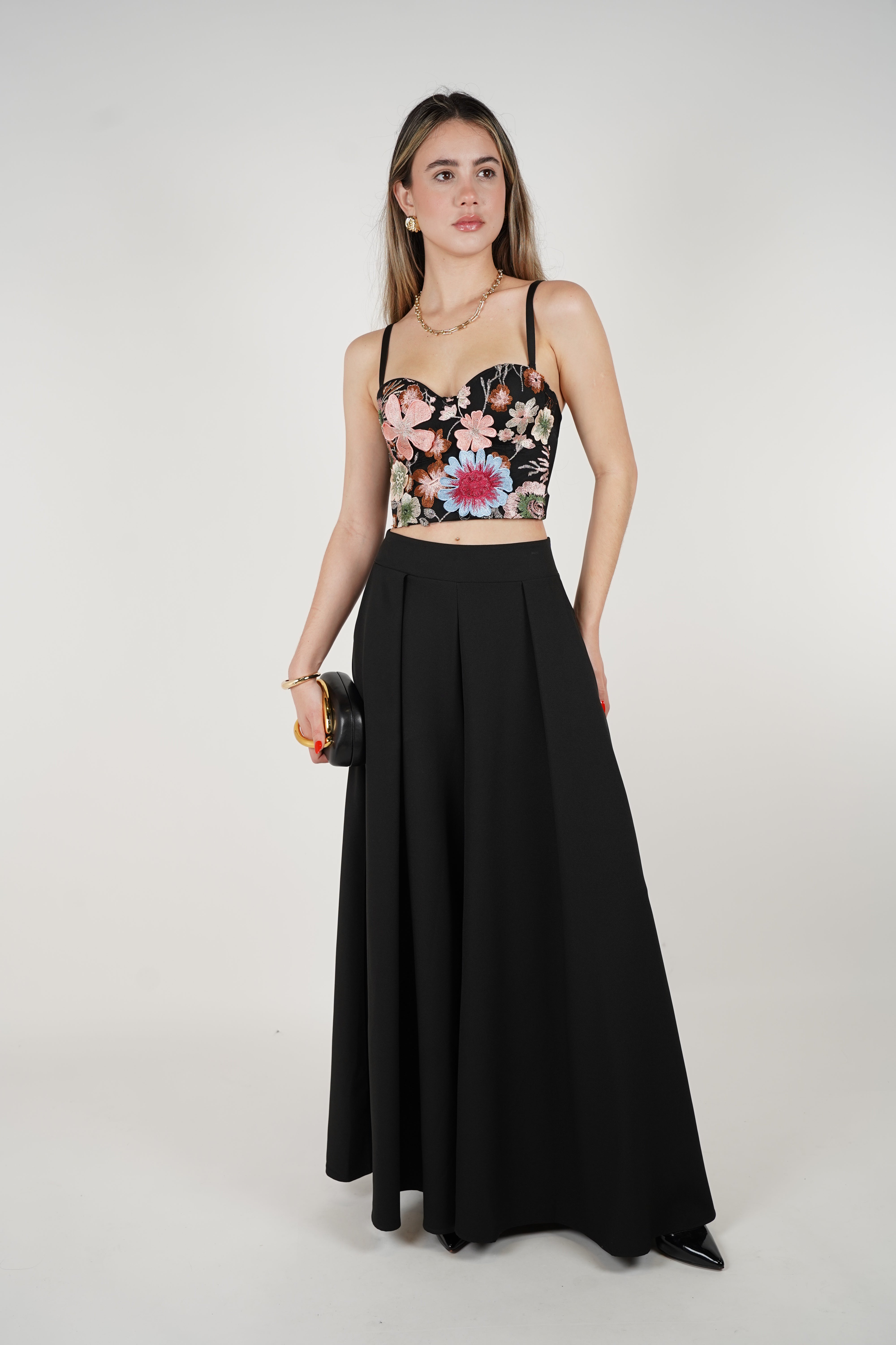 Norelia Palazzo Pants – Flowy High-Waist Silhouette for Effortless Chic