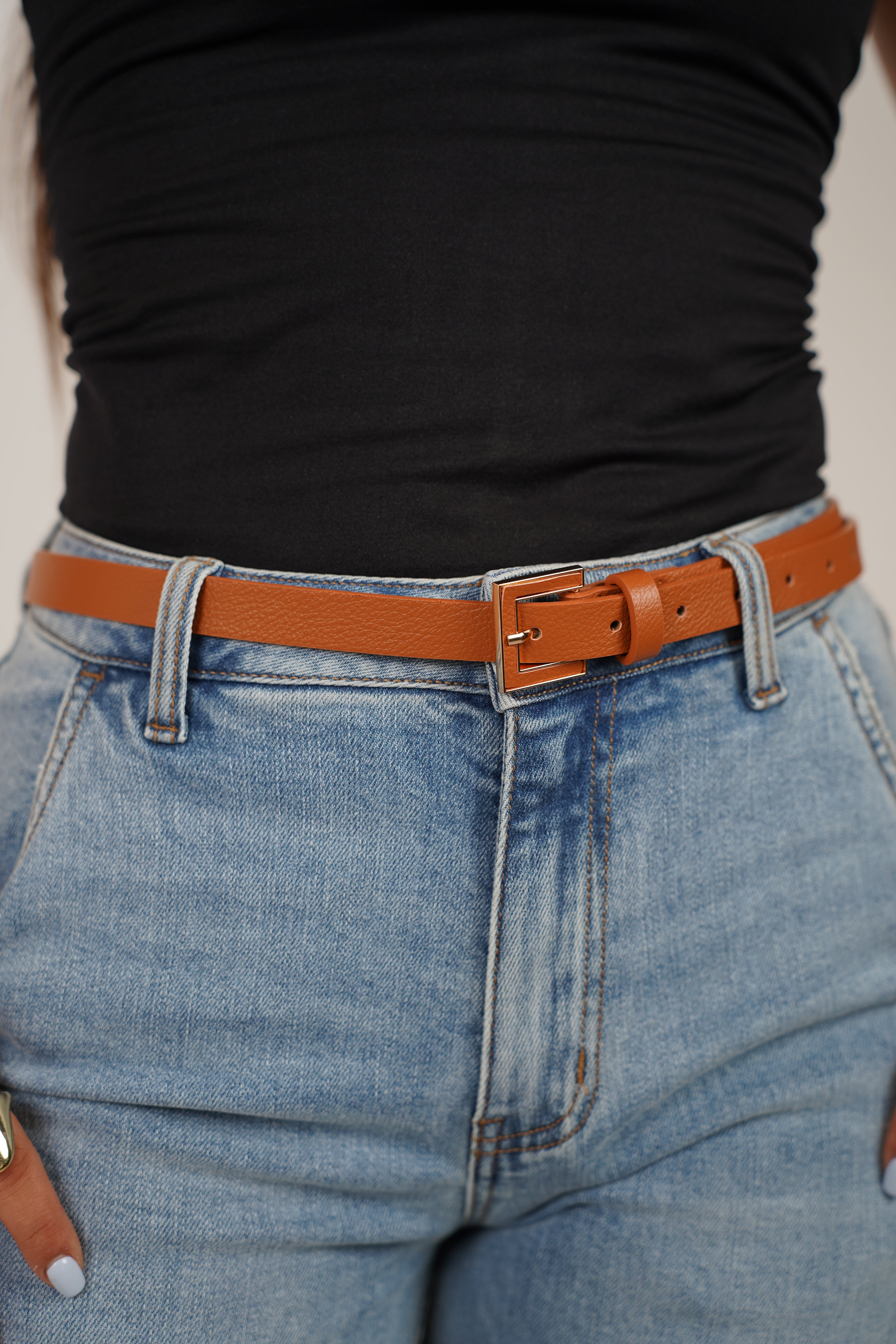 Naylen Thin Belts – Sleek Style for Everyday Looks