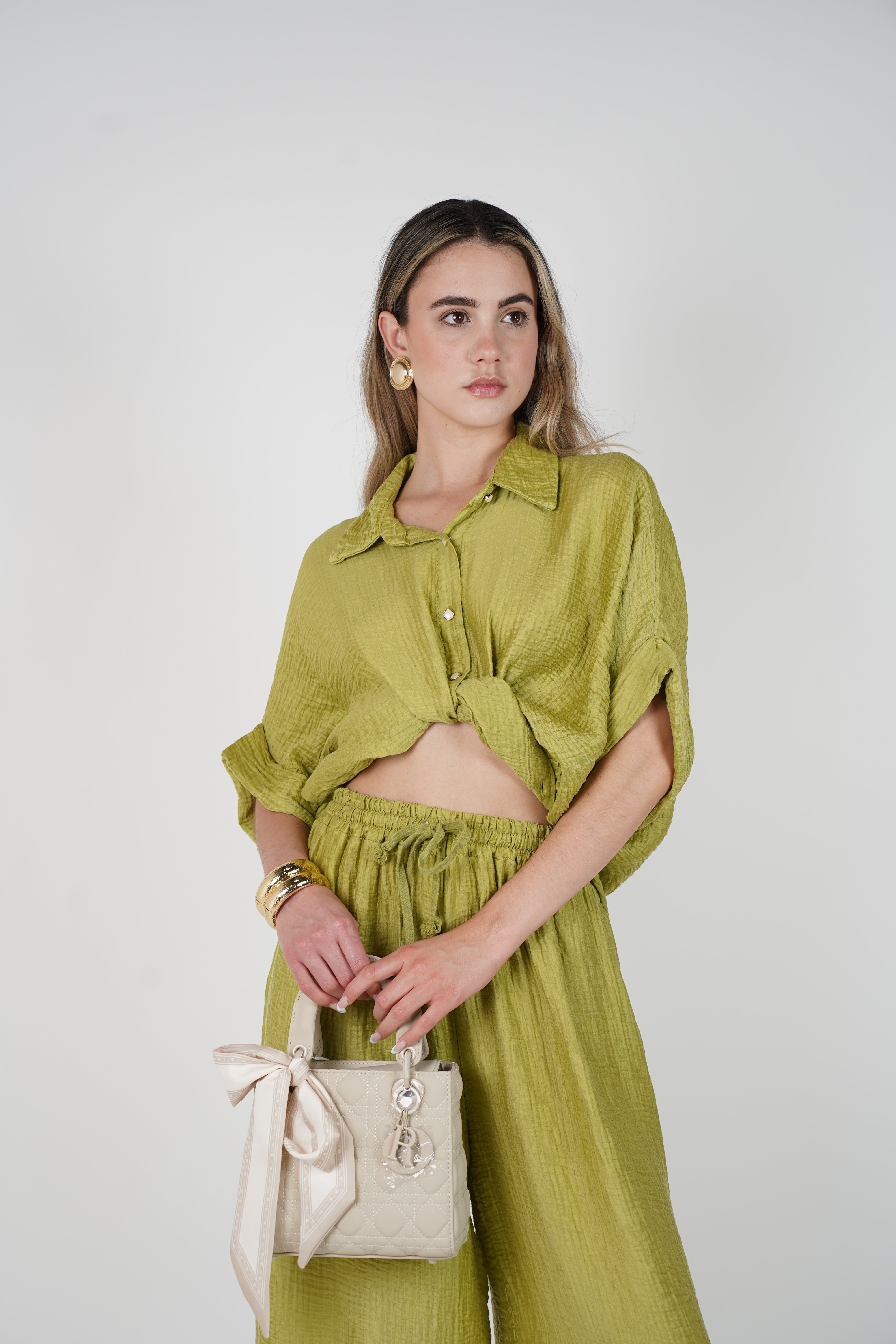 Evelyn Oversized Pants Set – Flowy Button Top & Wide-Leg Pants, One Size, Multiple Colors