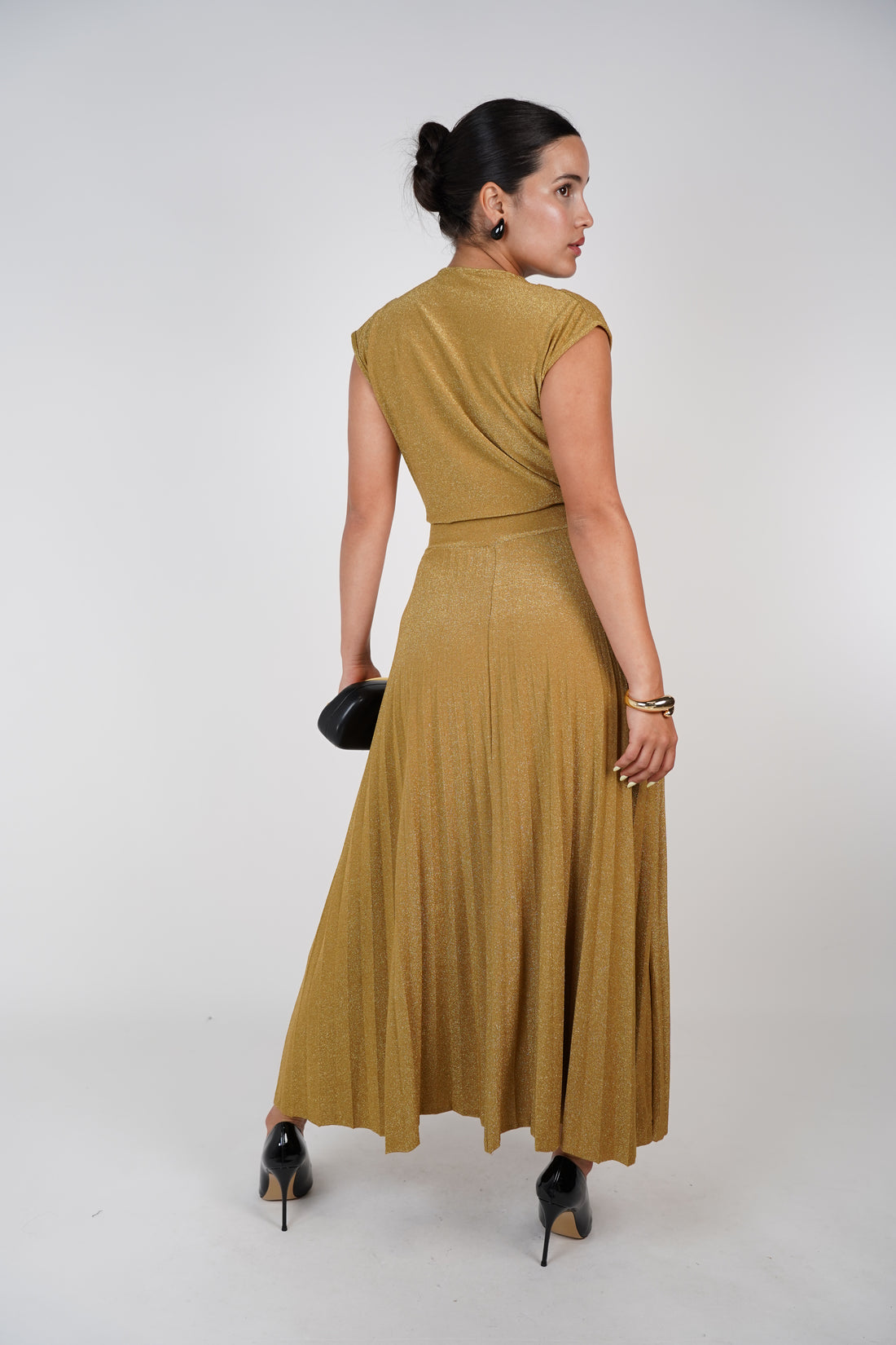 Glitter Pleated Skirt – Golden Shine, Flowing Elegance