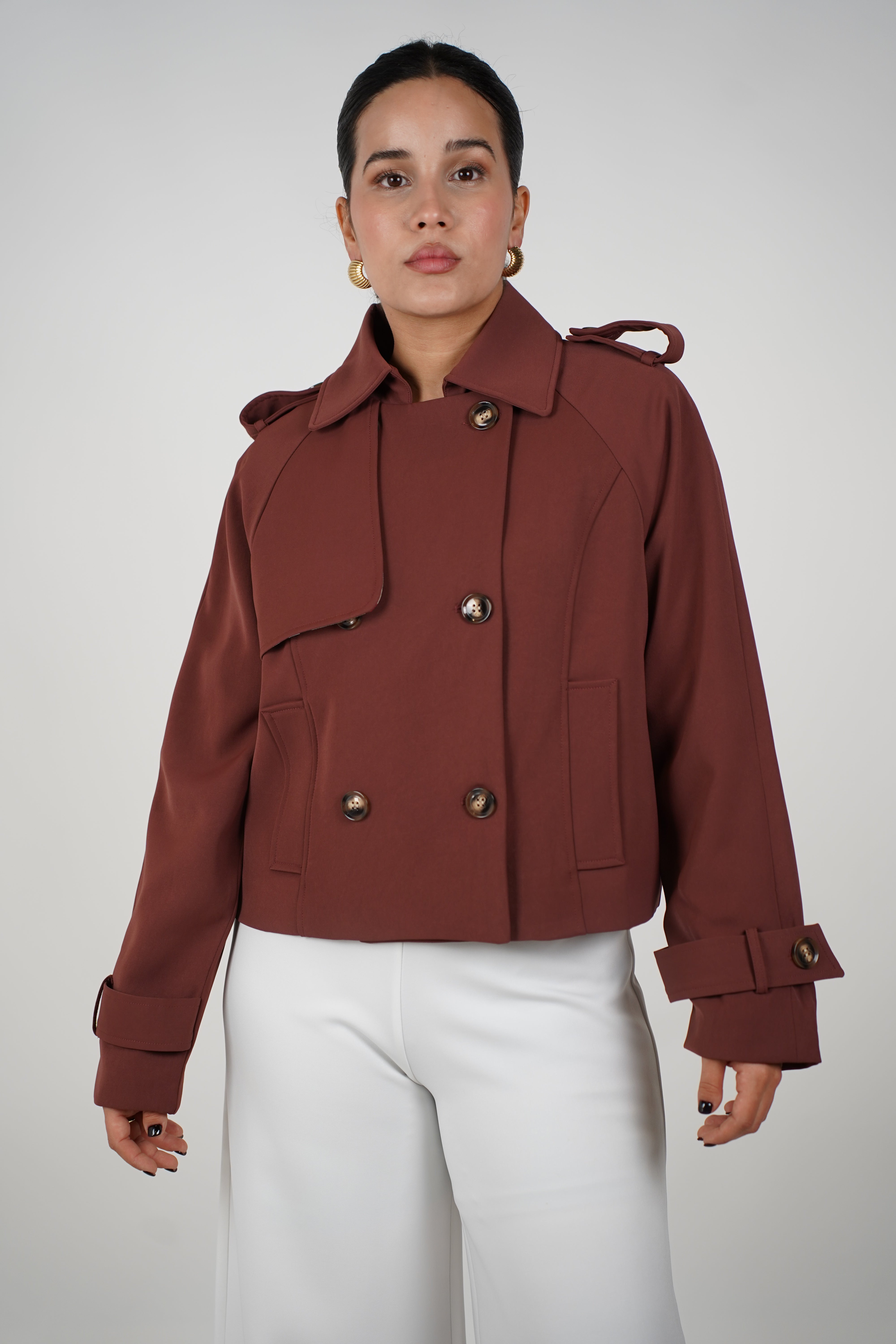 Liora Jacket – Timeless Sophistication in a Modern Cut