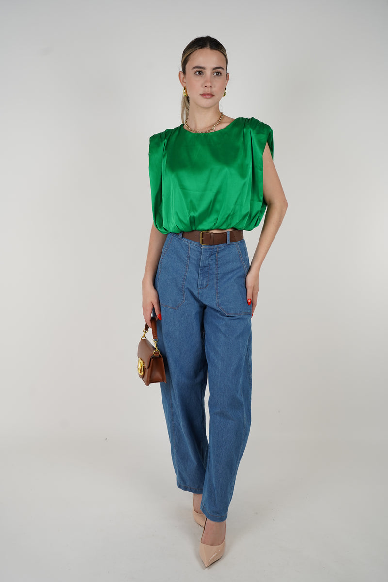 Olguita Top – Bold elegance in vibrant green