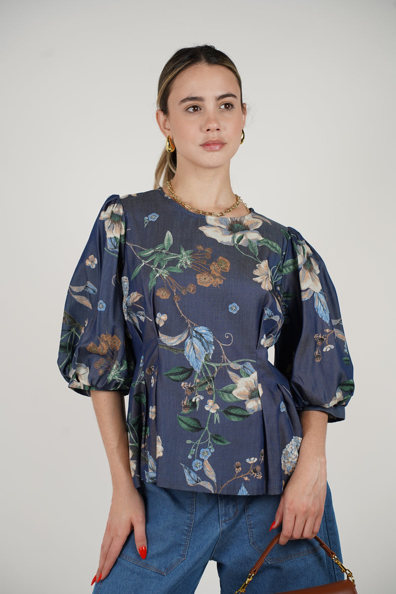 Señora Blouse – Elegant Floral Puff-Sleeve Top