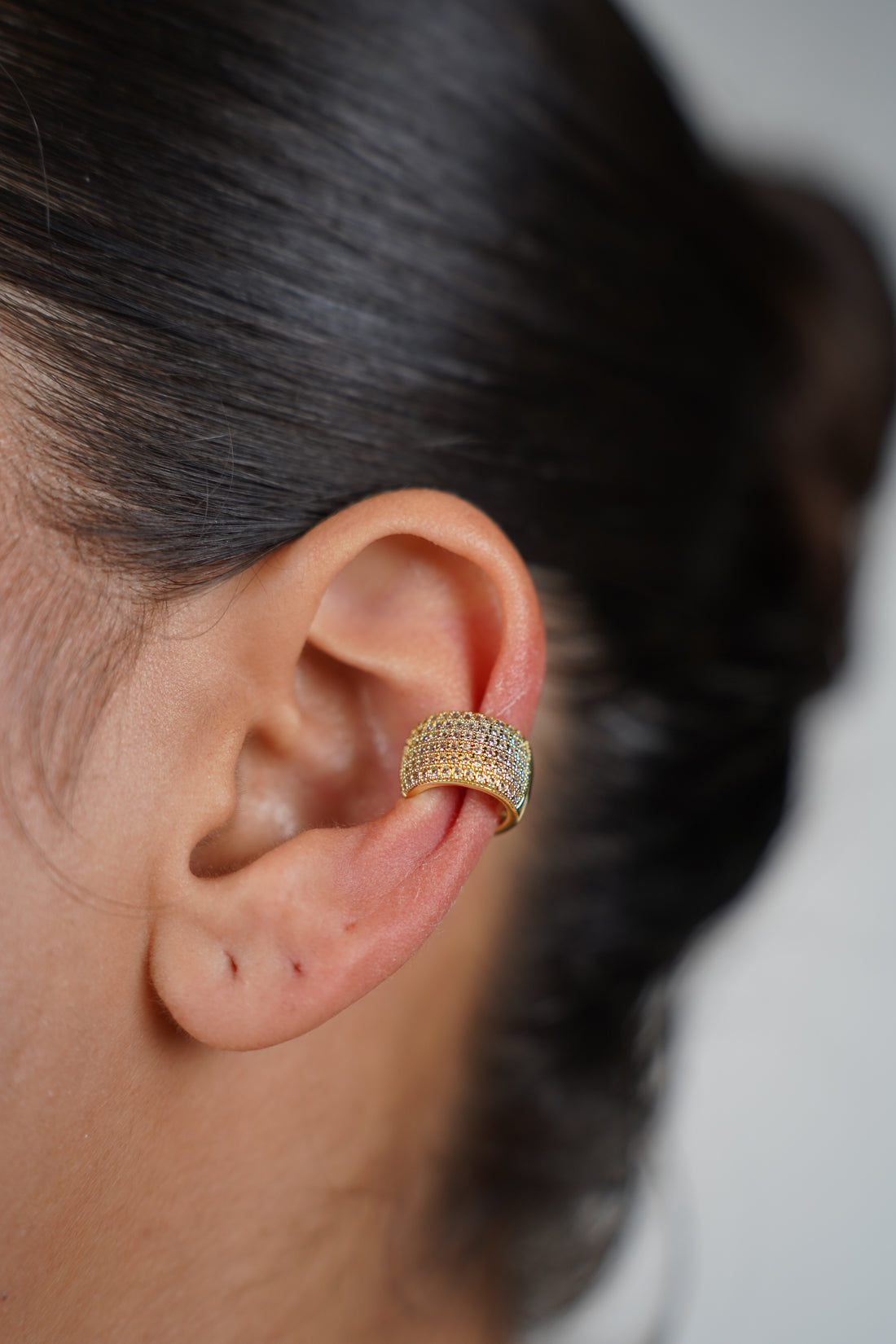 Delia Mini Ear Cuff – Sparkling Pavé Gold Statement