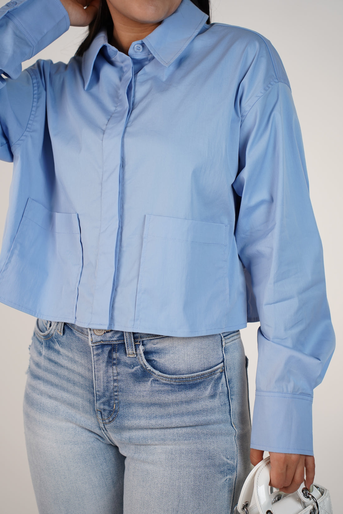 Elvoria Front Pockets Button Down – Modern Cropped Poplin Shirt