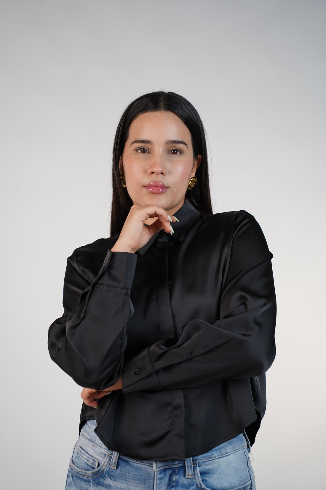 Lissey Silk Cropped Blouse – Luxe, Soft & Effortlessly Elevated