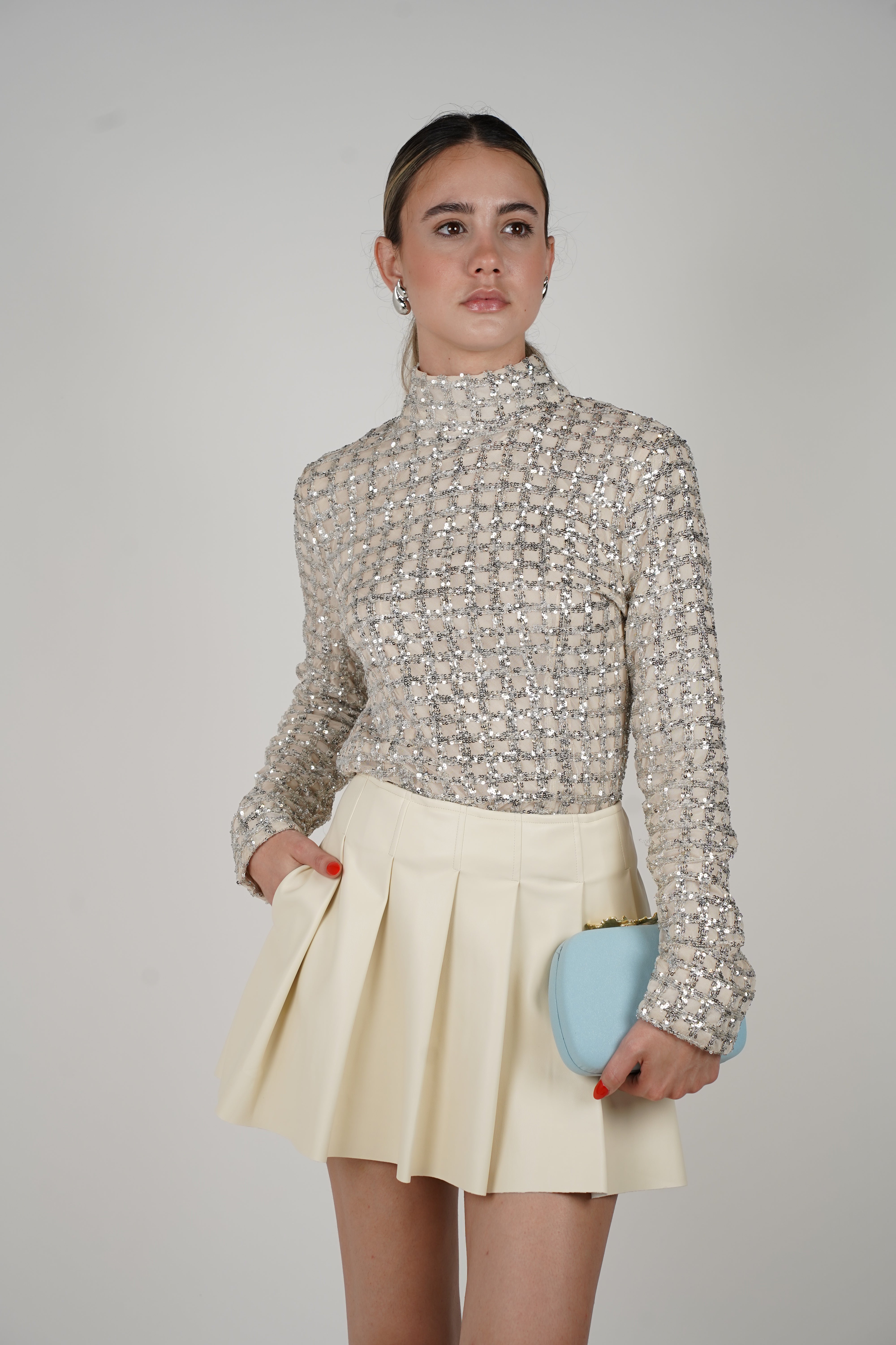 Ananda Top – Sparkle Grid Elegance