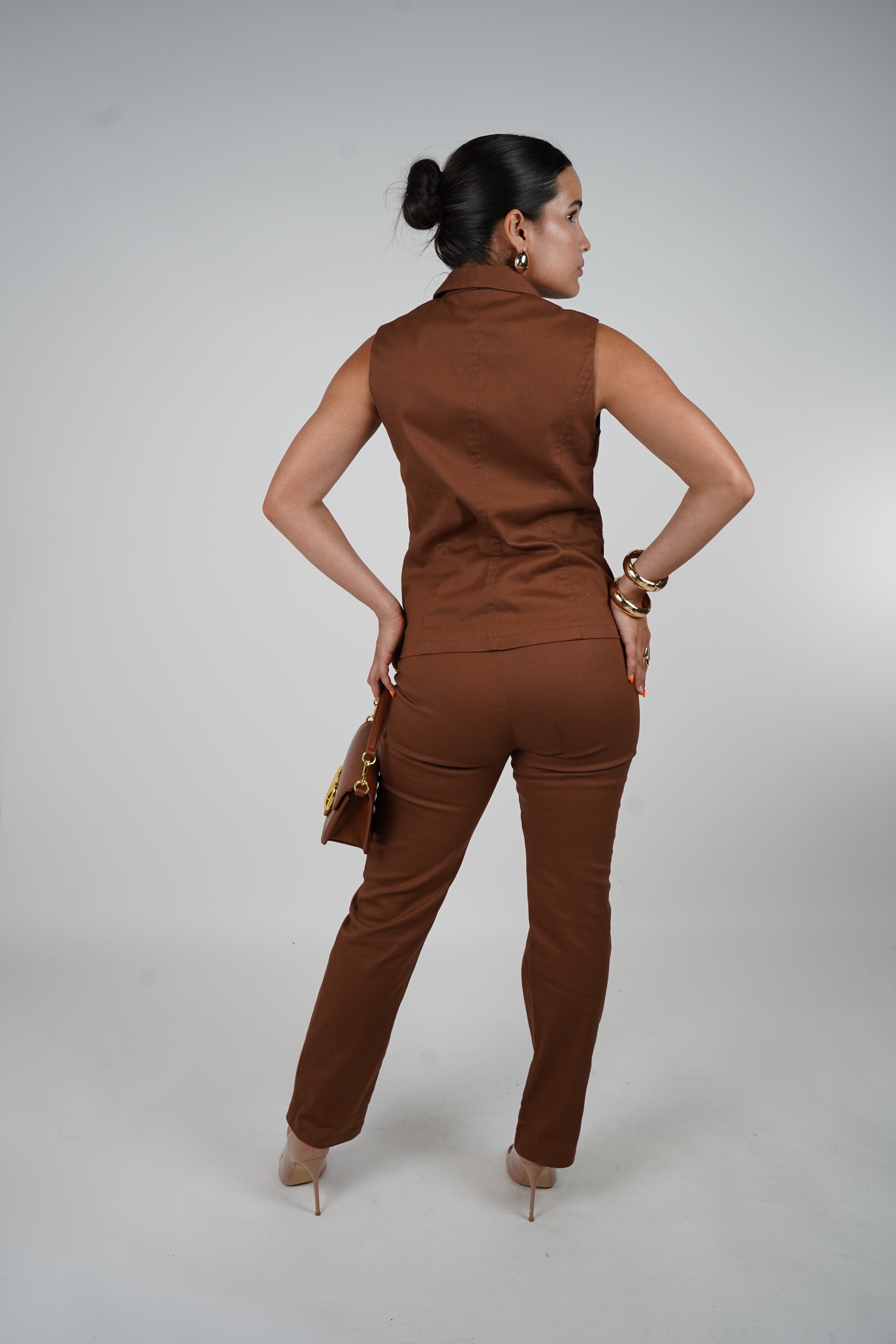 Havi Pant Set – Sleek. Sharp. Empowered.