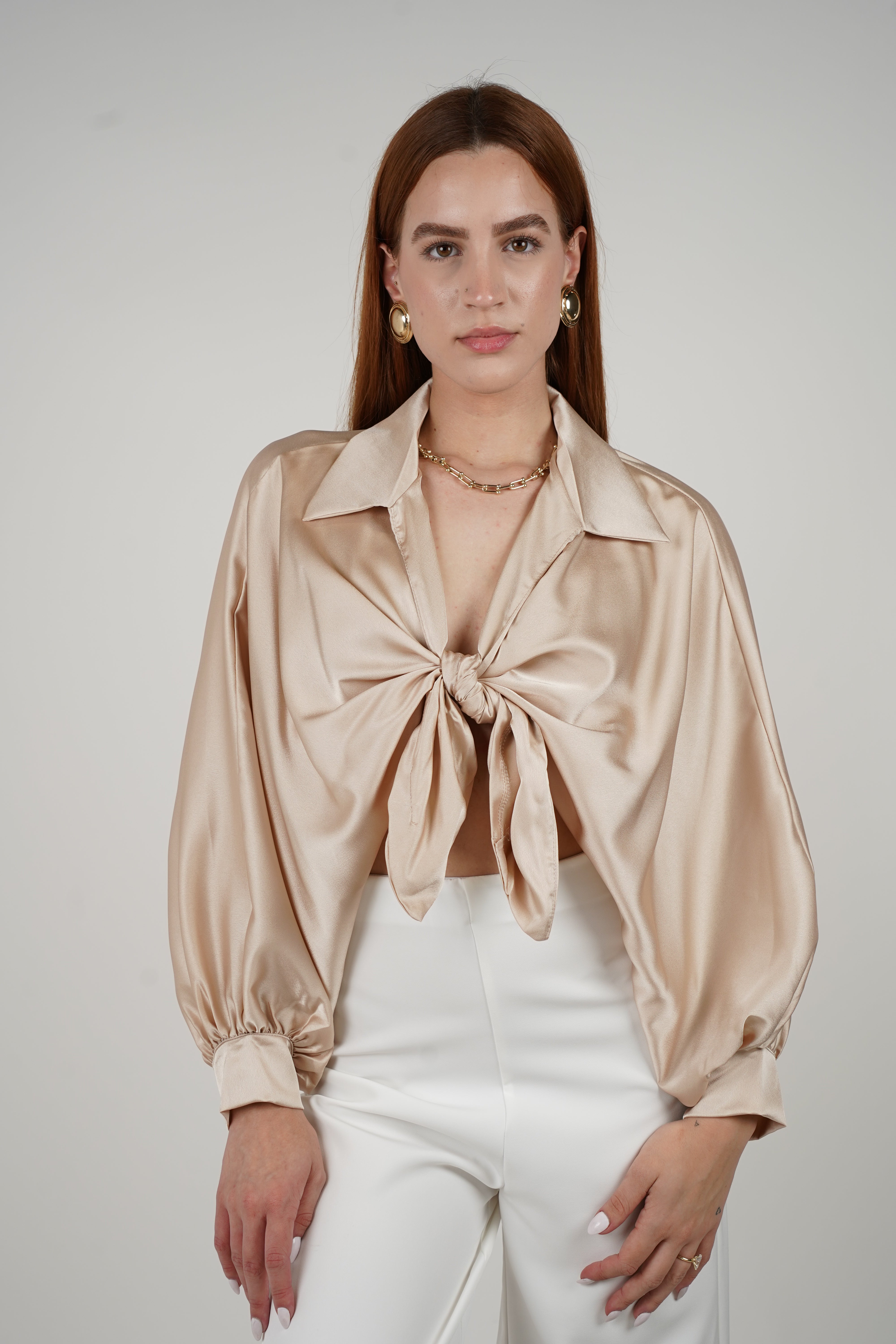 Agatha Silk Blouse – Elegant Shine, Effortless Style