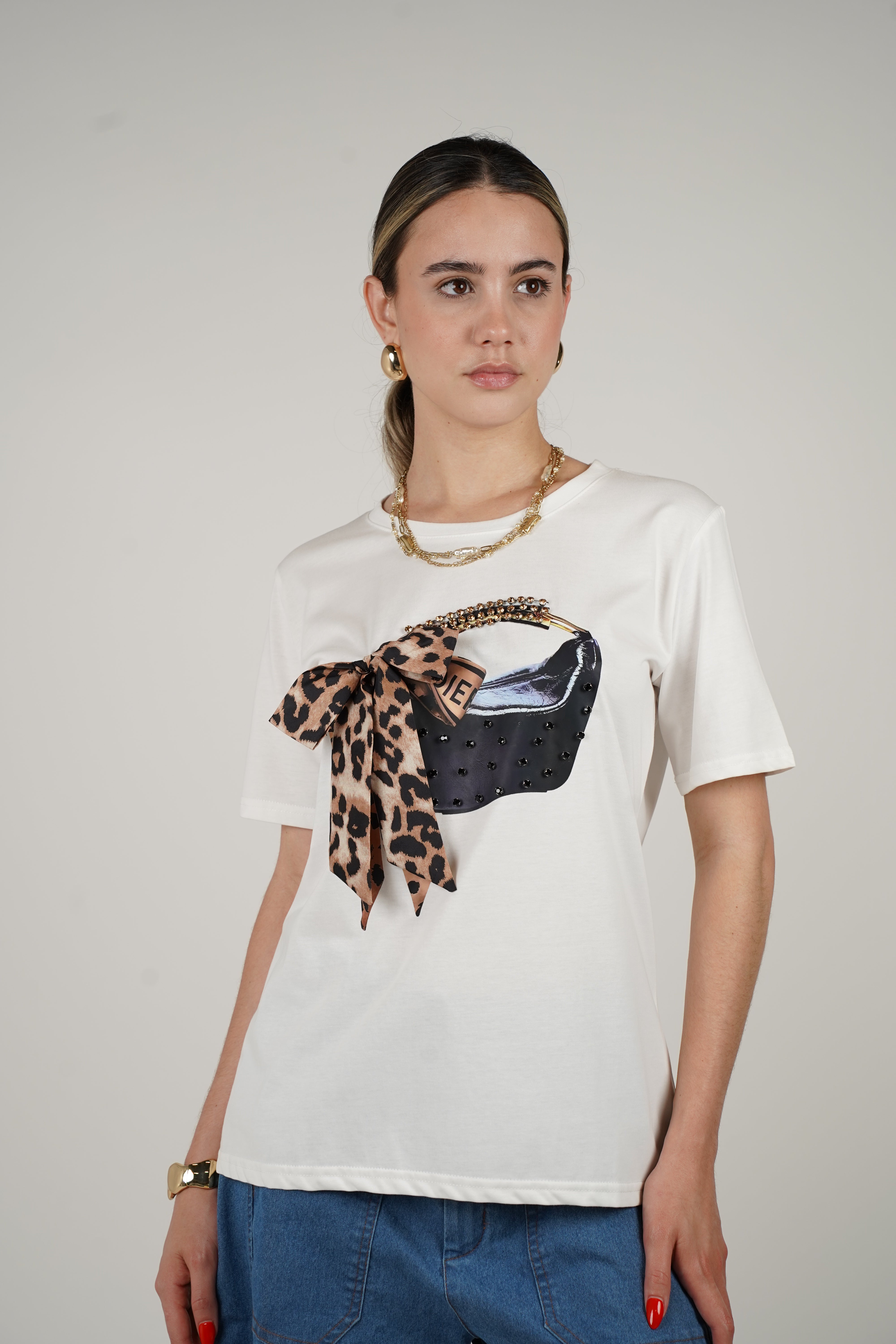 Suni Leopard Bow Top – Chic Meets Playful in Every Stitch