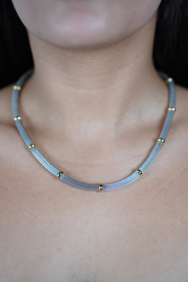 Novah Chocker – Sleek Two-Tone Mesh Statement