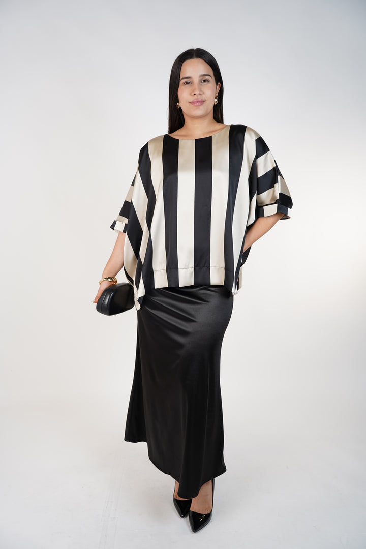Moniva Striped Blouse – Satin Statement Top with Bold Vertical Contrast