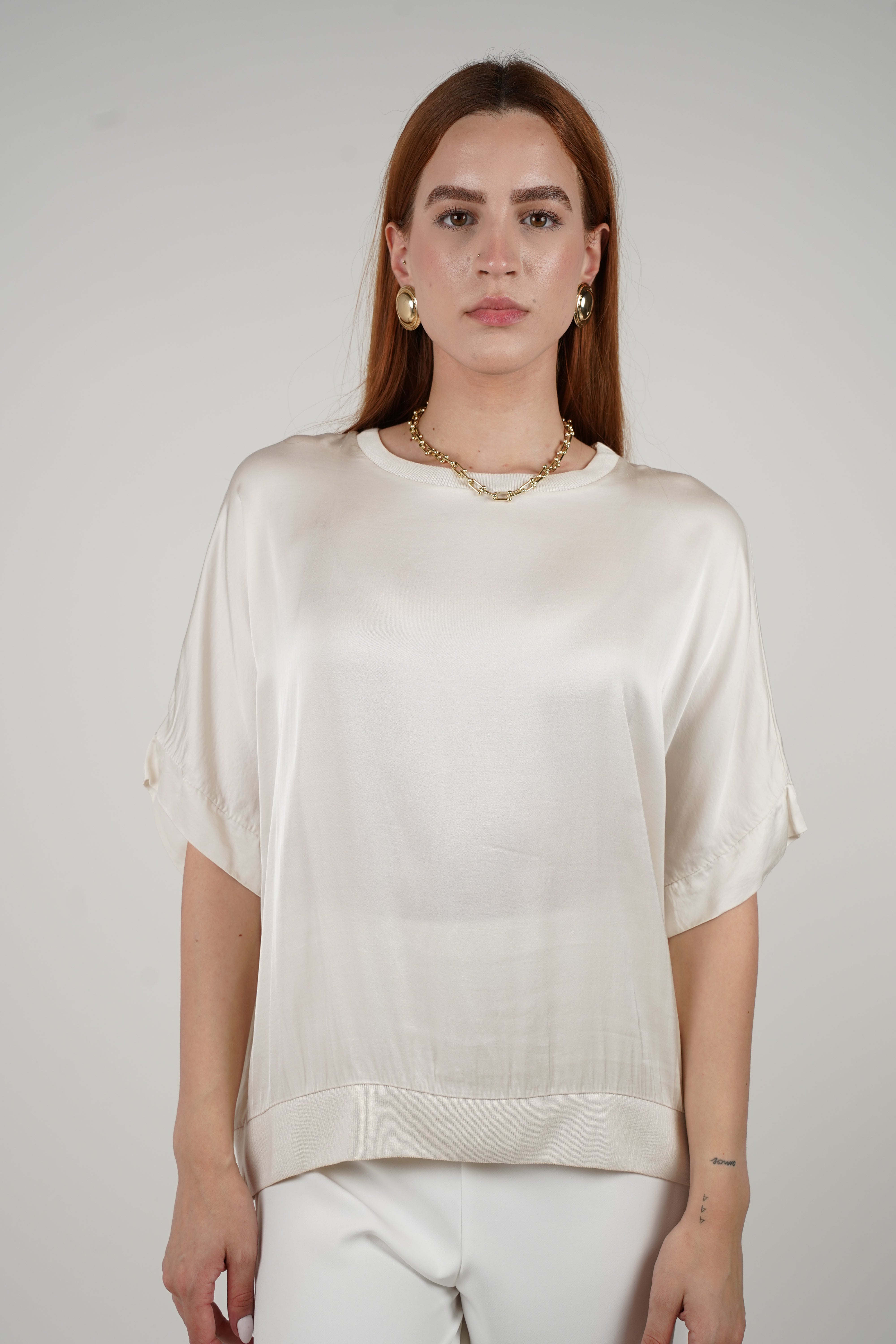 Alice Blouse – Effortless Satin Drape for Everyday Elegance