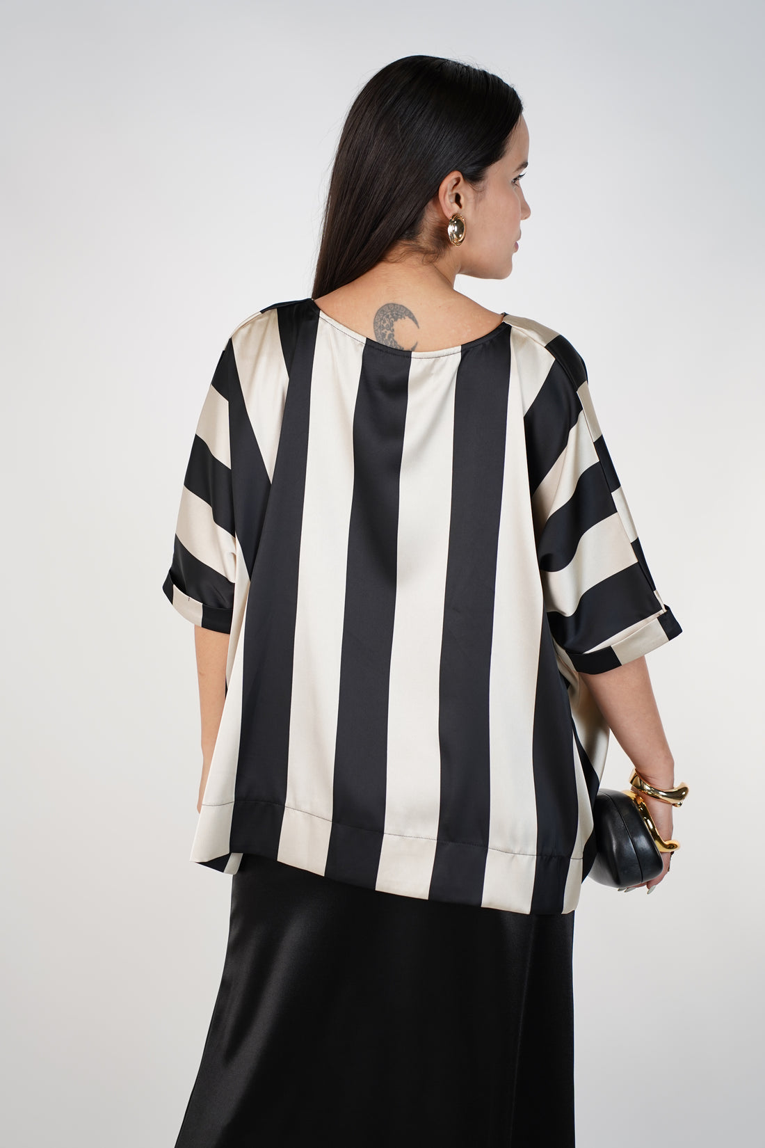 Moniva Striped Blouse – Satin Statement Top with Bold Vertical Contrast