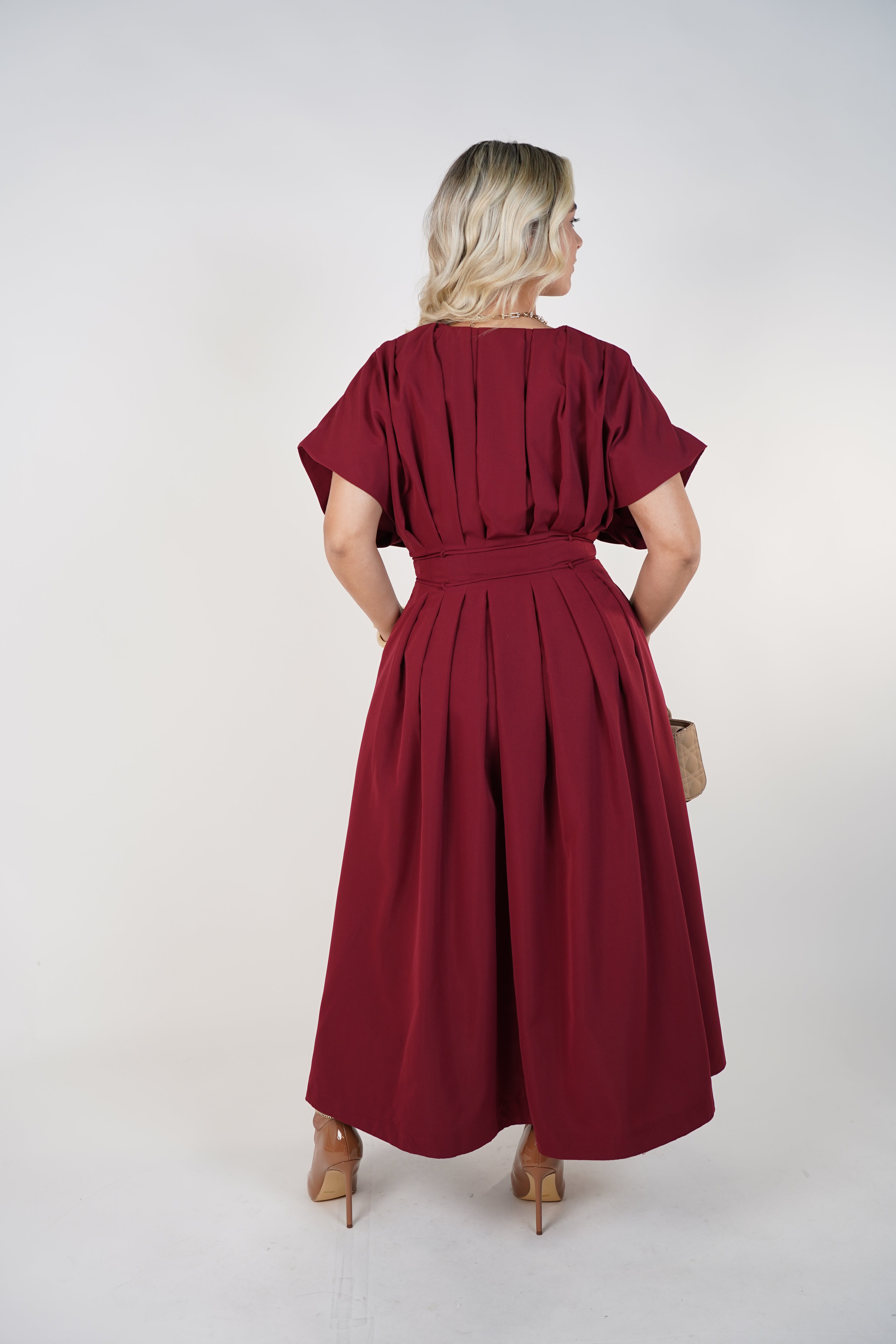 Elarose Maxi Dress – Flowing Tie-Waist Elegance with Soft Draping