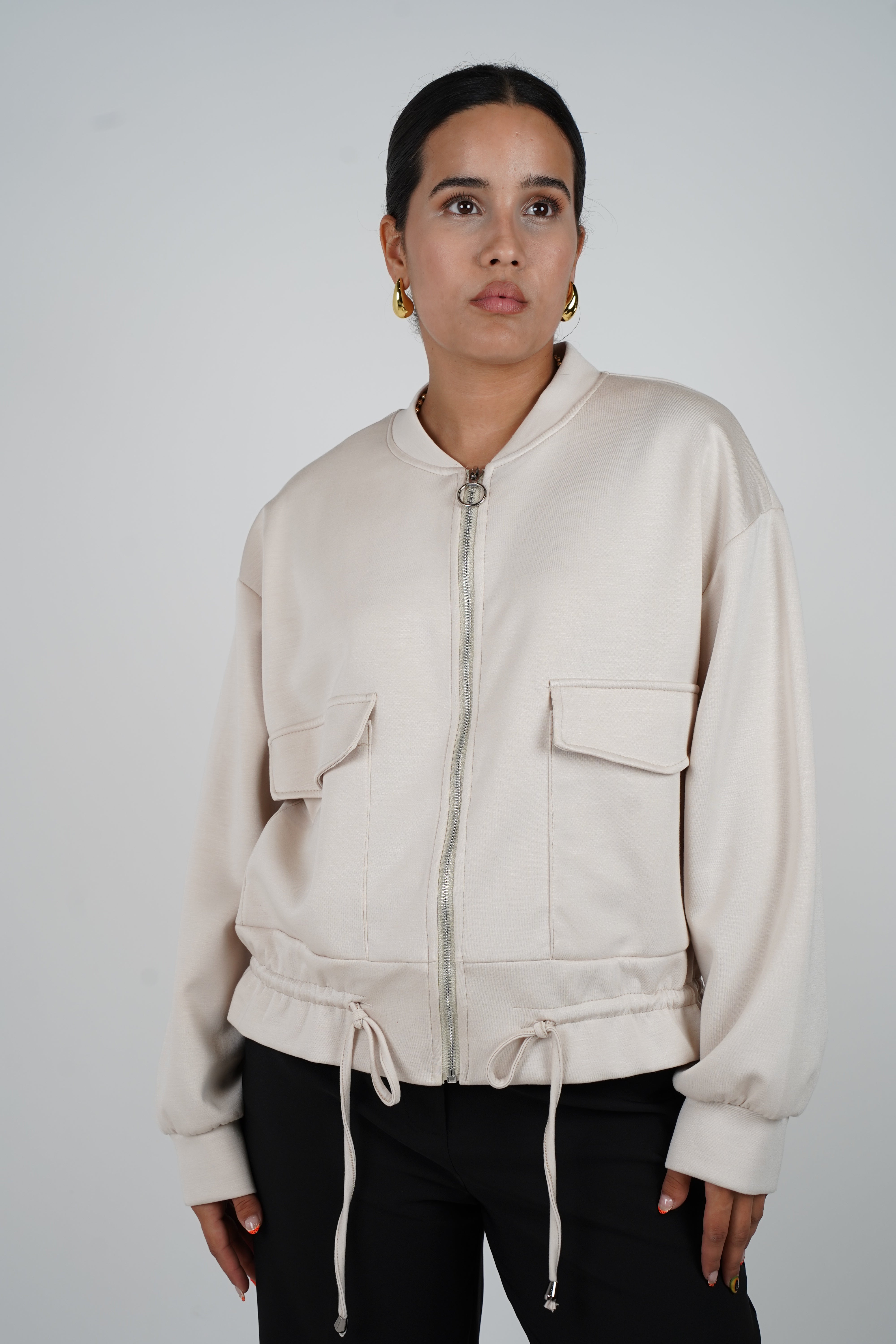 Yalitza Jacket – Sleek Utility with a Feminine Touch