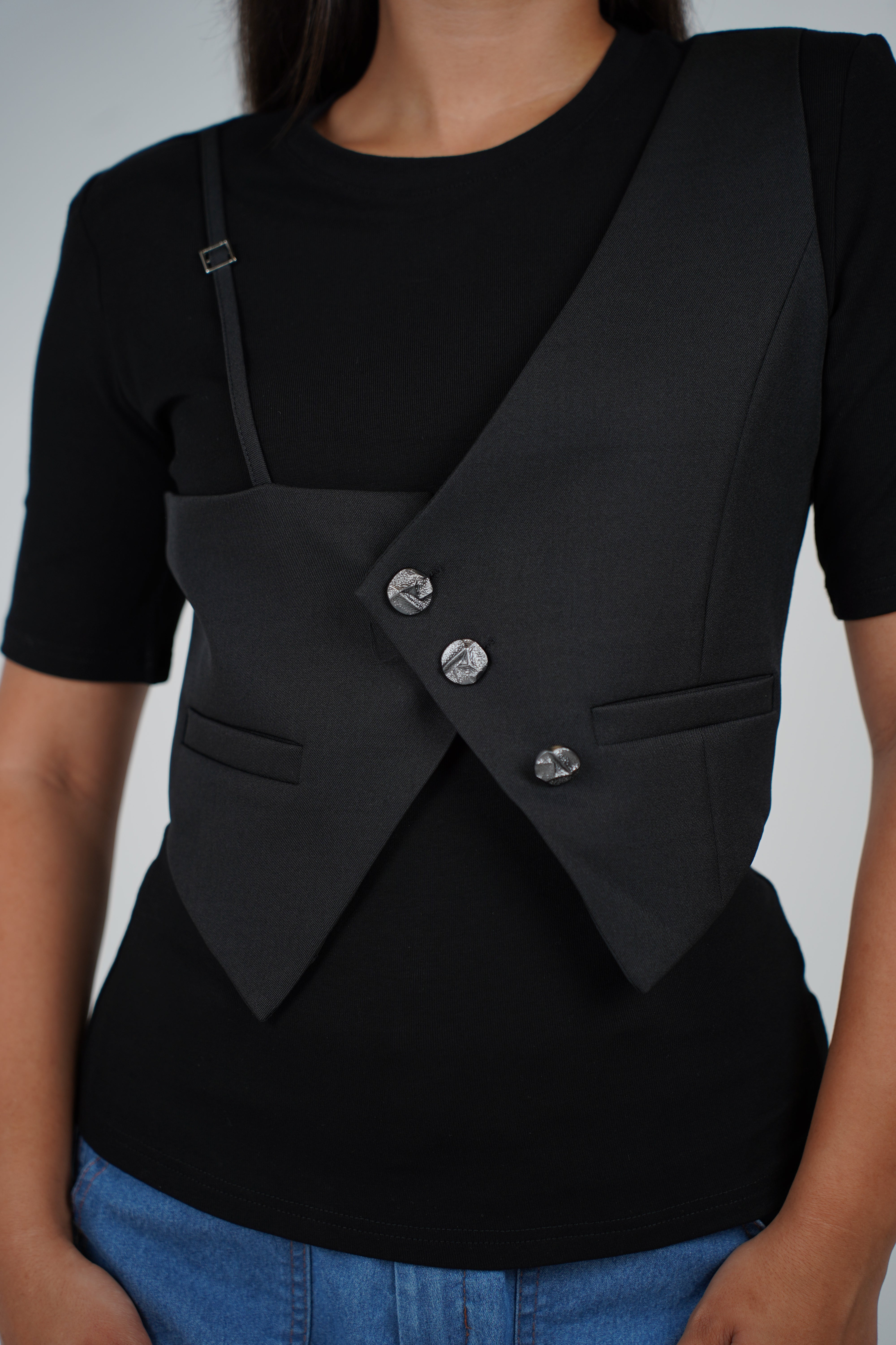 Kesa Vest Top – Edgy & Tailored with a Twist