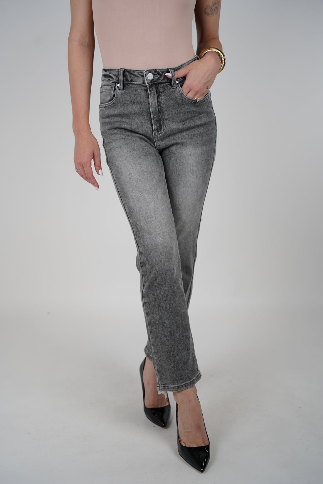 Della Jeans – Washed Black Straight-Leg Denim