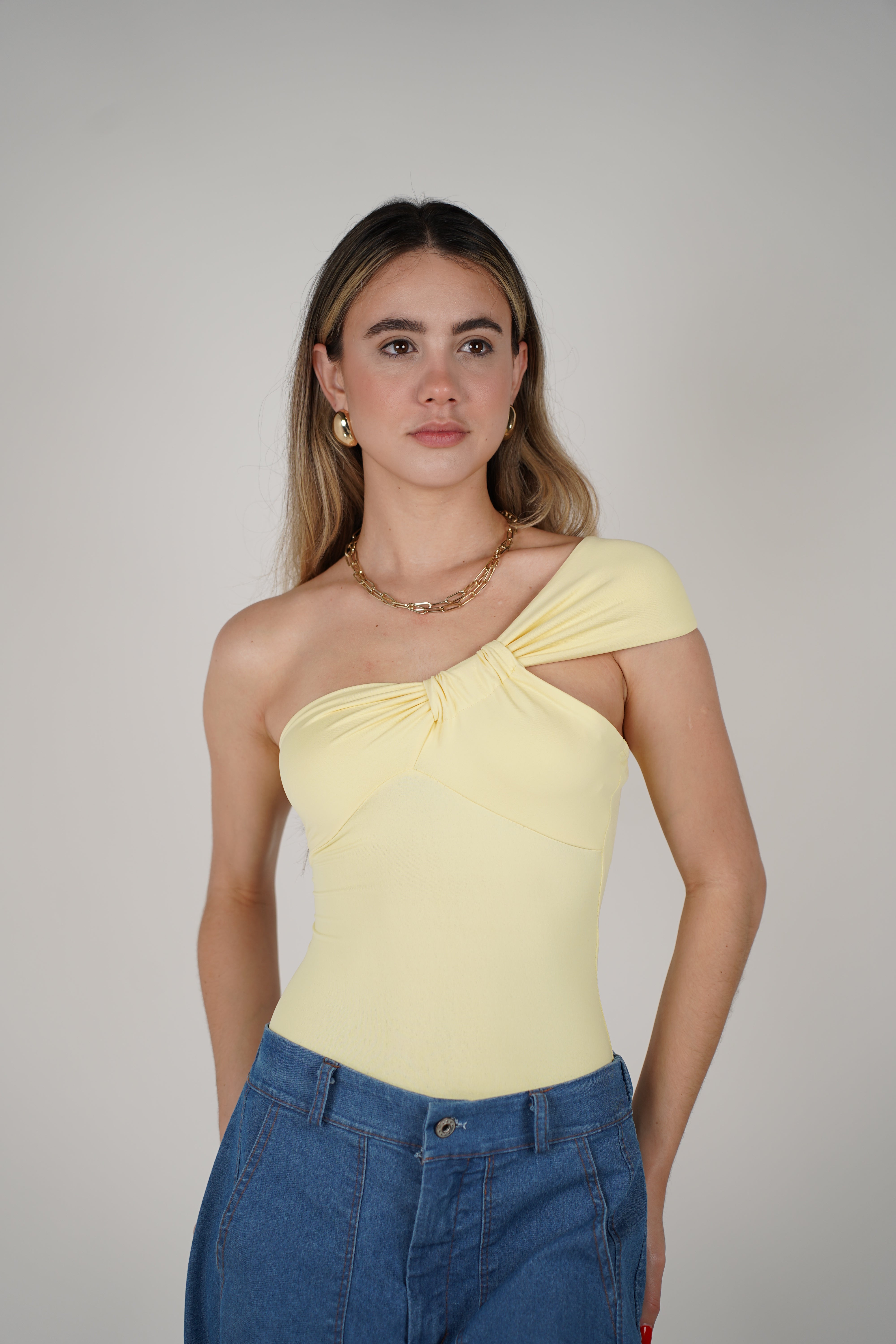 Allison Bodysuit – One-Shoulder Statement Fit
