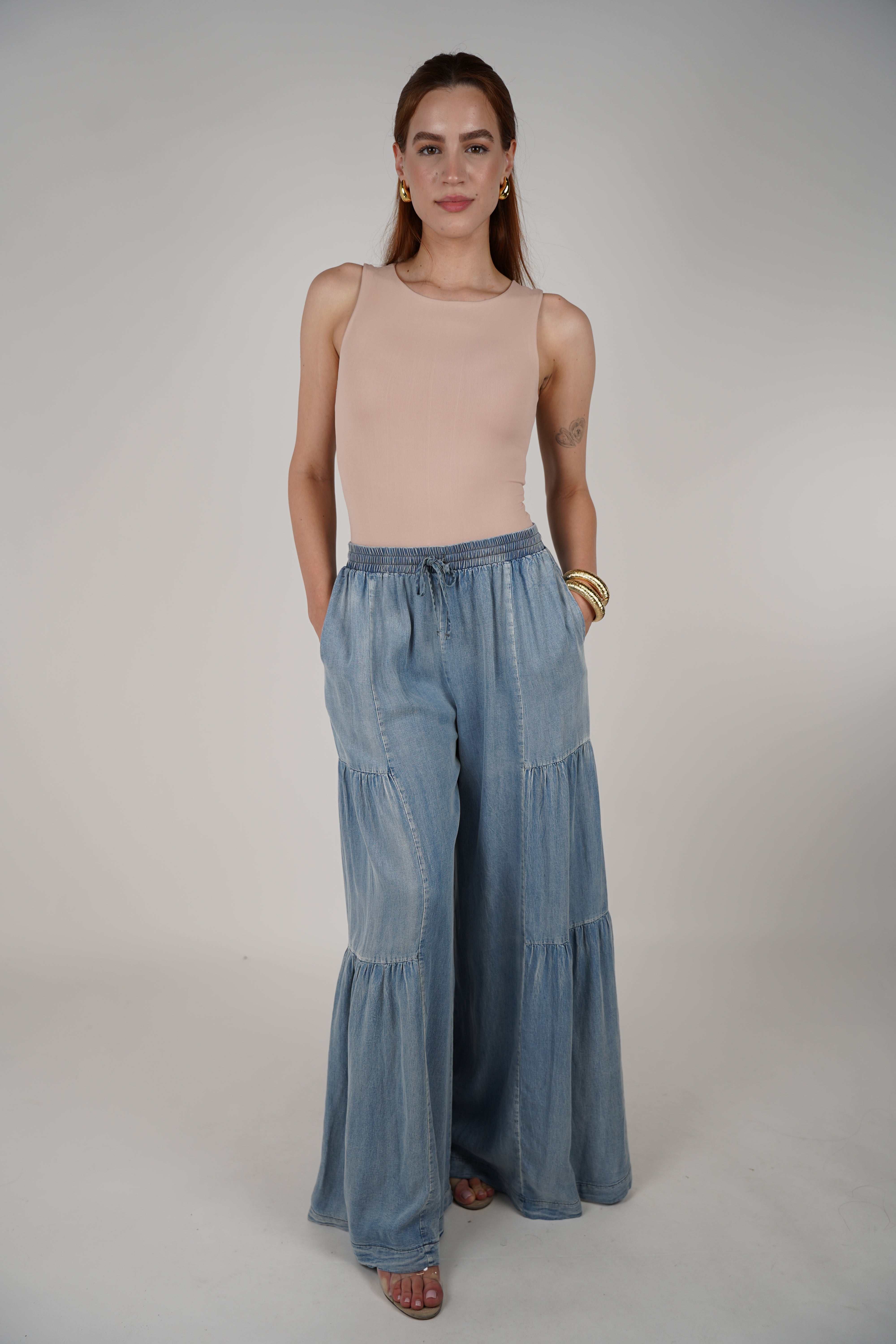 Thani Wideleg Denim Pants – Relaxed, Chic & Flowing