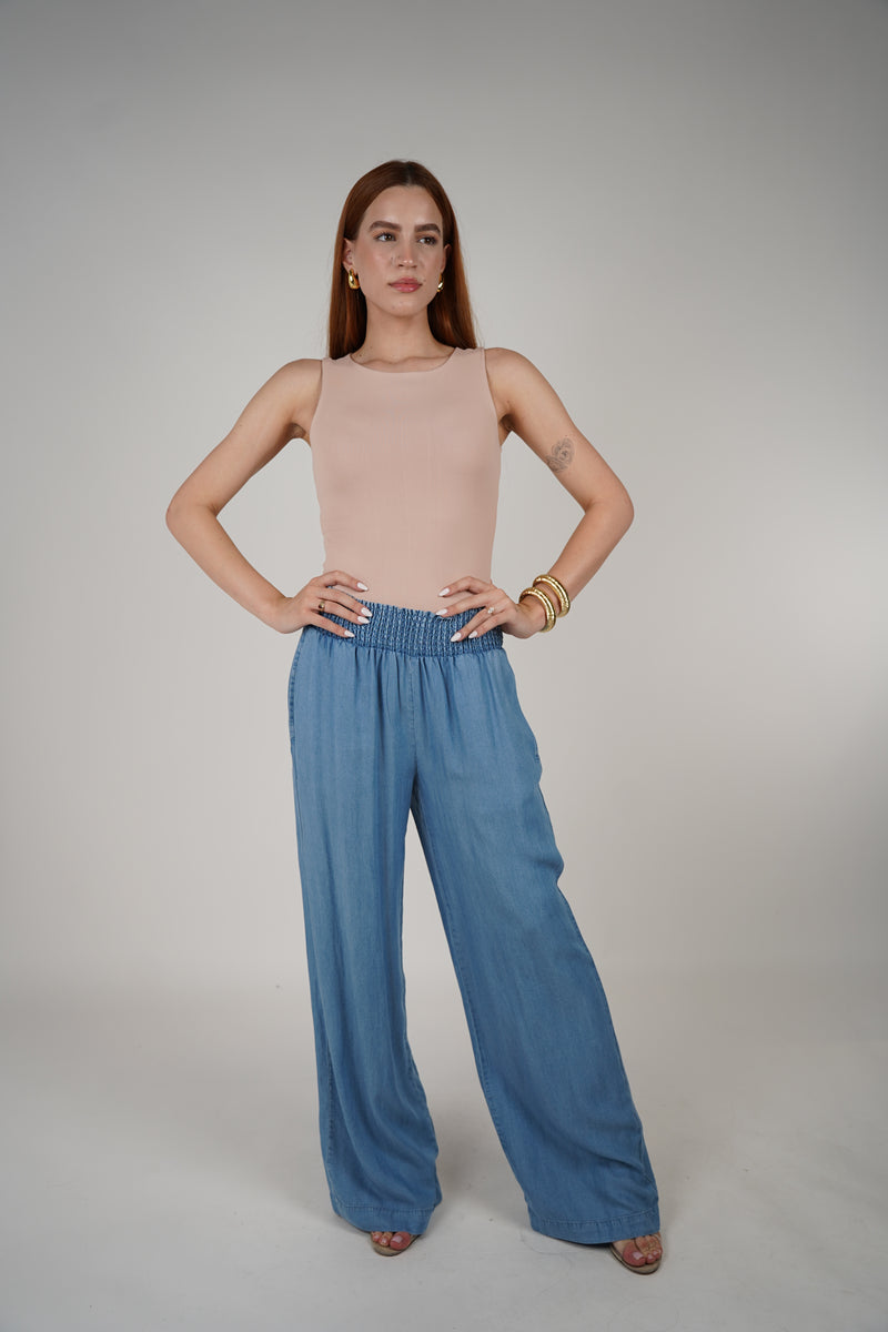 Love 3 Denim Pants – Effortless Style in Lightweight Wide-Leg Denim