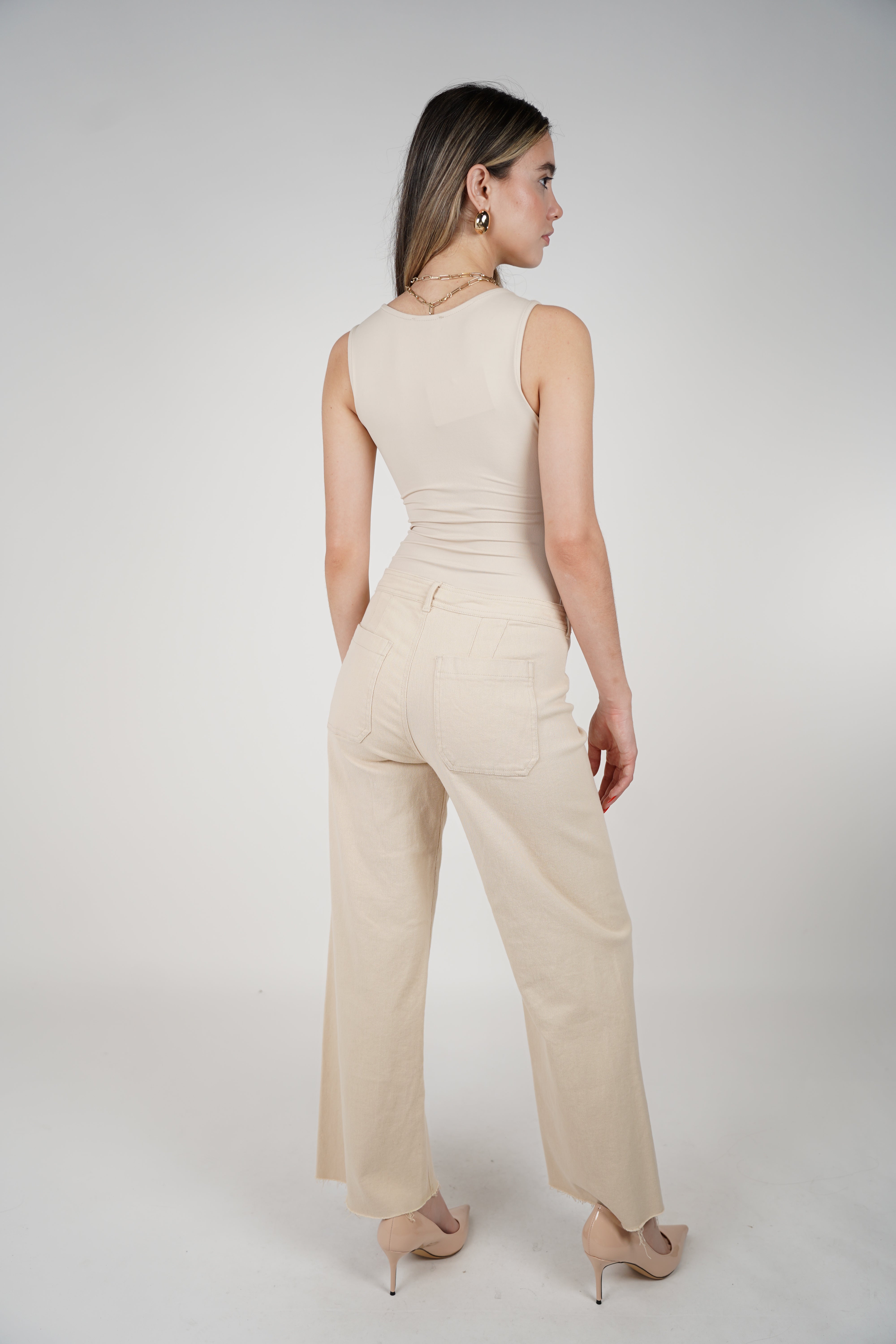 Francies Wide Leg Jeans – Soft Neutrals with Timeless Flow