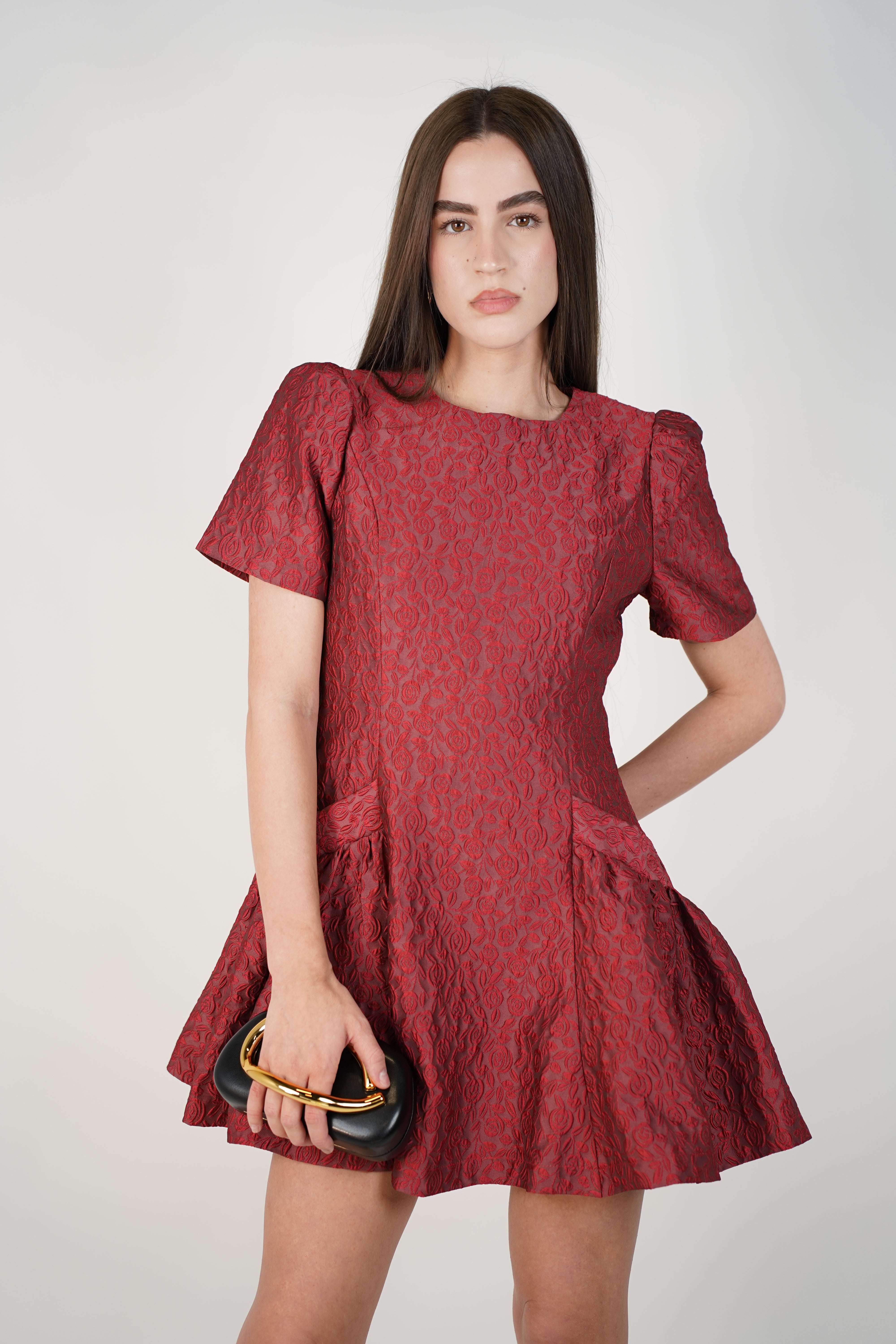 Tazen Textured Floral Mini Dress – Elegant Jacquard Silhouette