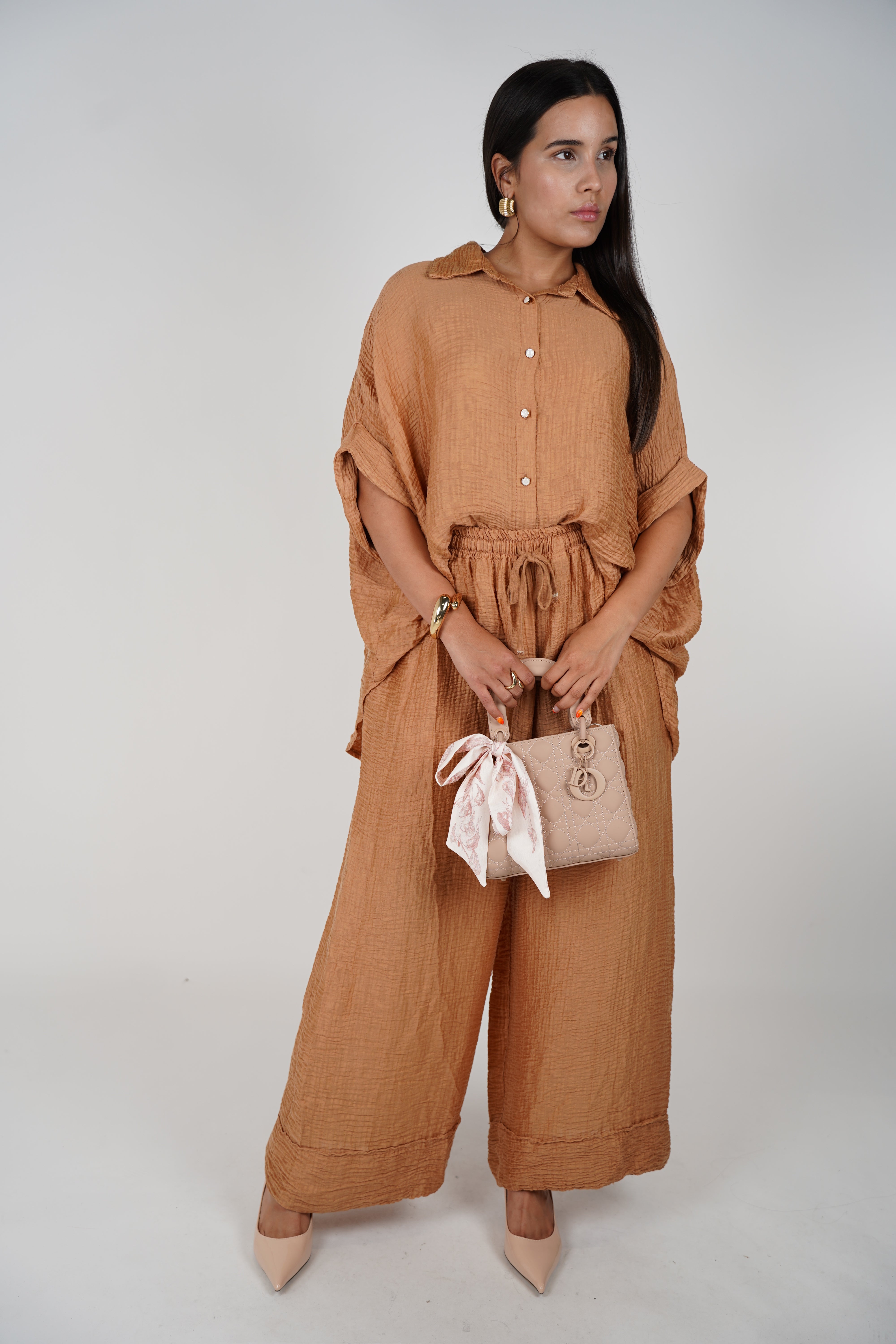 Evelyn Oversized Pants Set – Flowy Button Top & Wide-Leg Pants, One Size, Multiple Colors