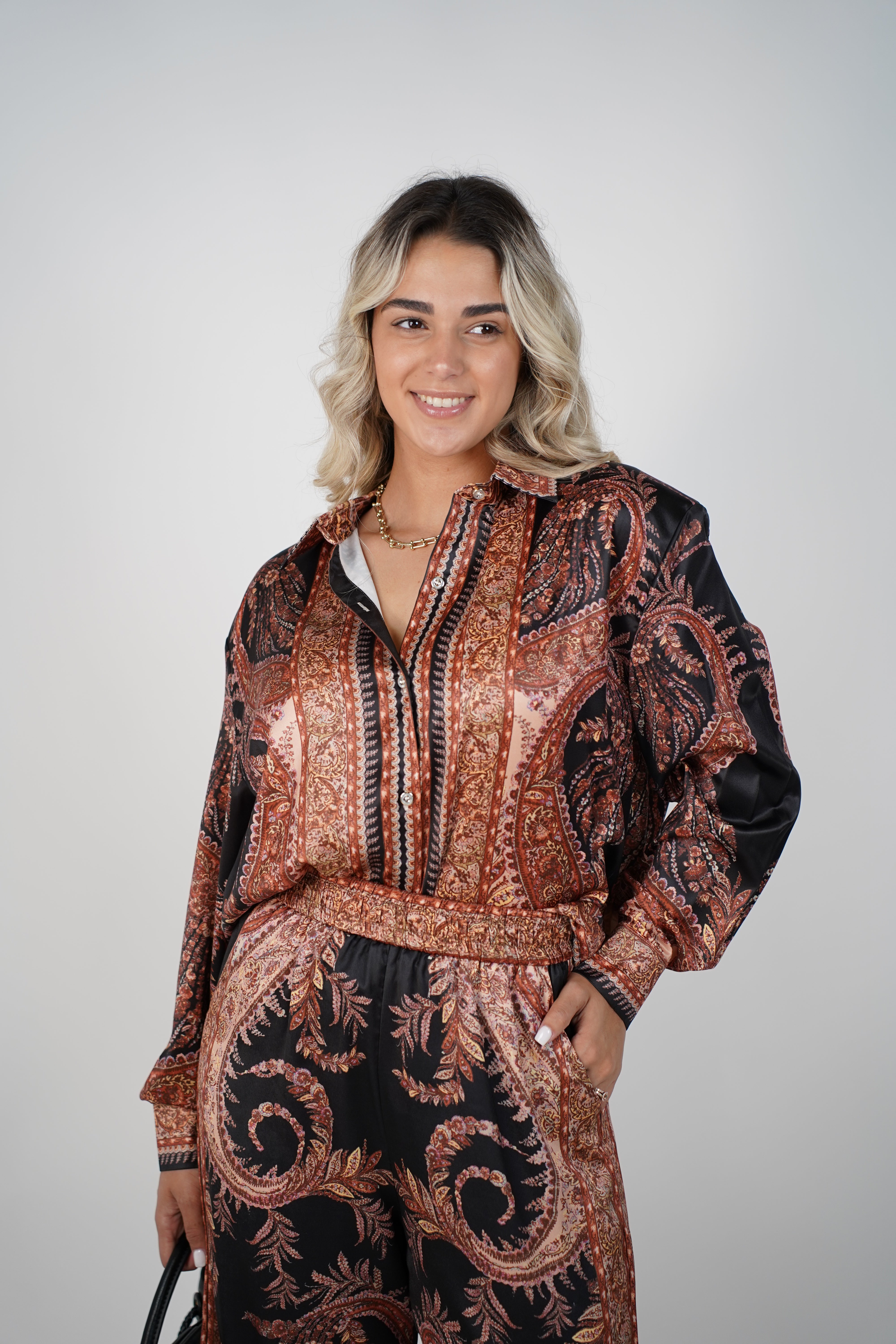 Salla Pants Set – Relaxed Paisley Luxe Two-Piece