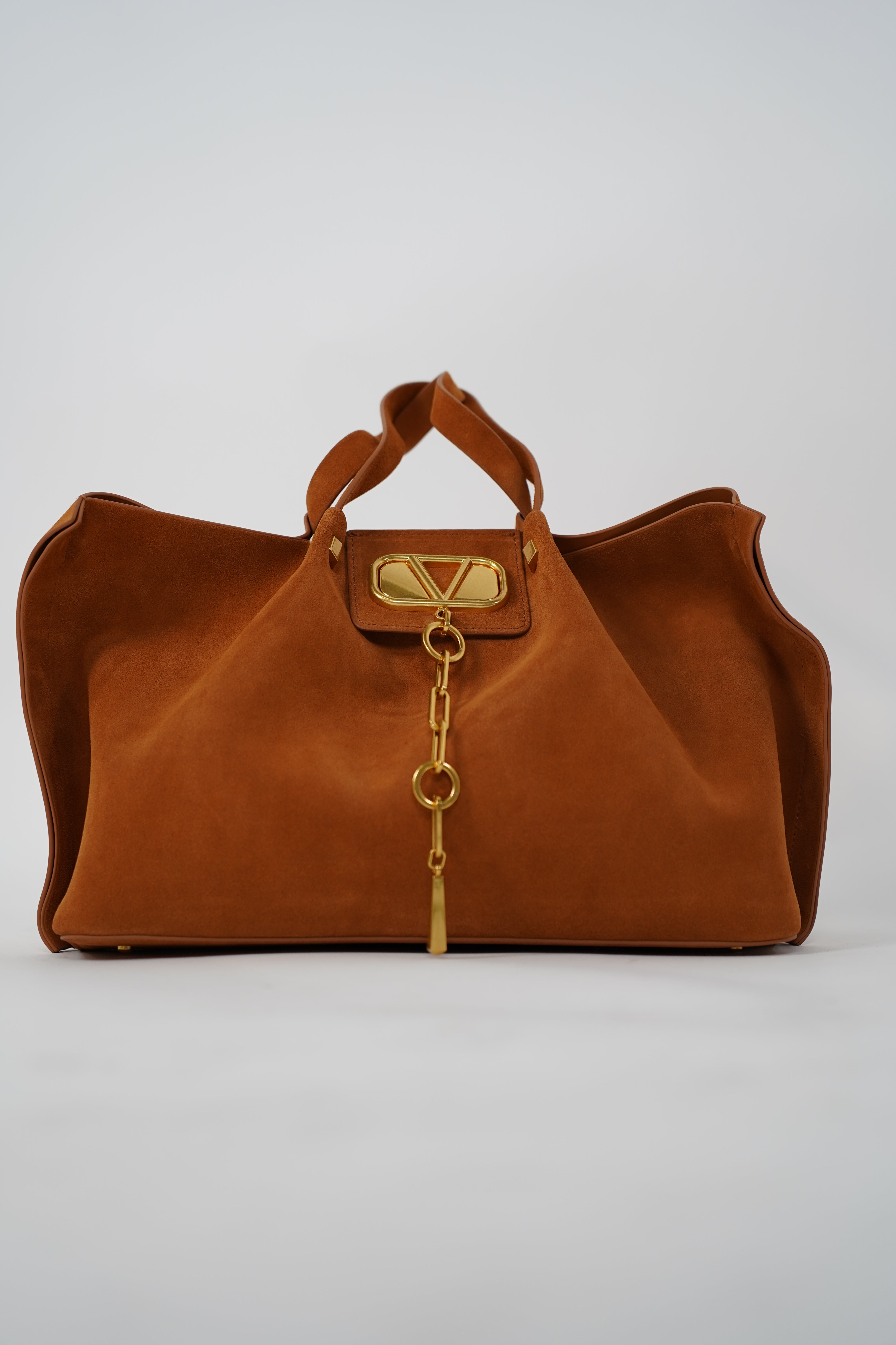 Meliz Suede Tote Bag – Luxe Oversized Tote with Gold Chain Detail