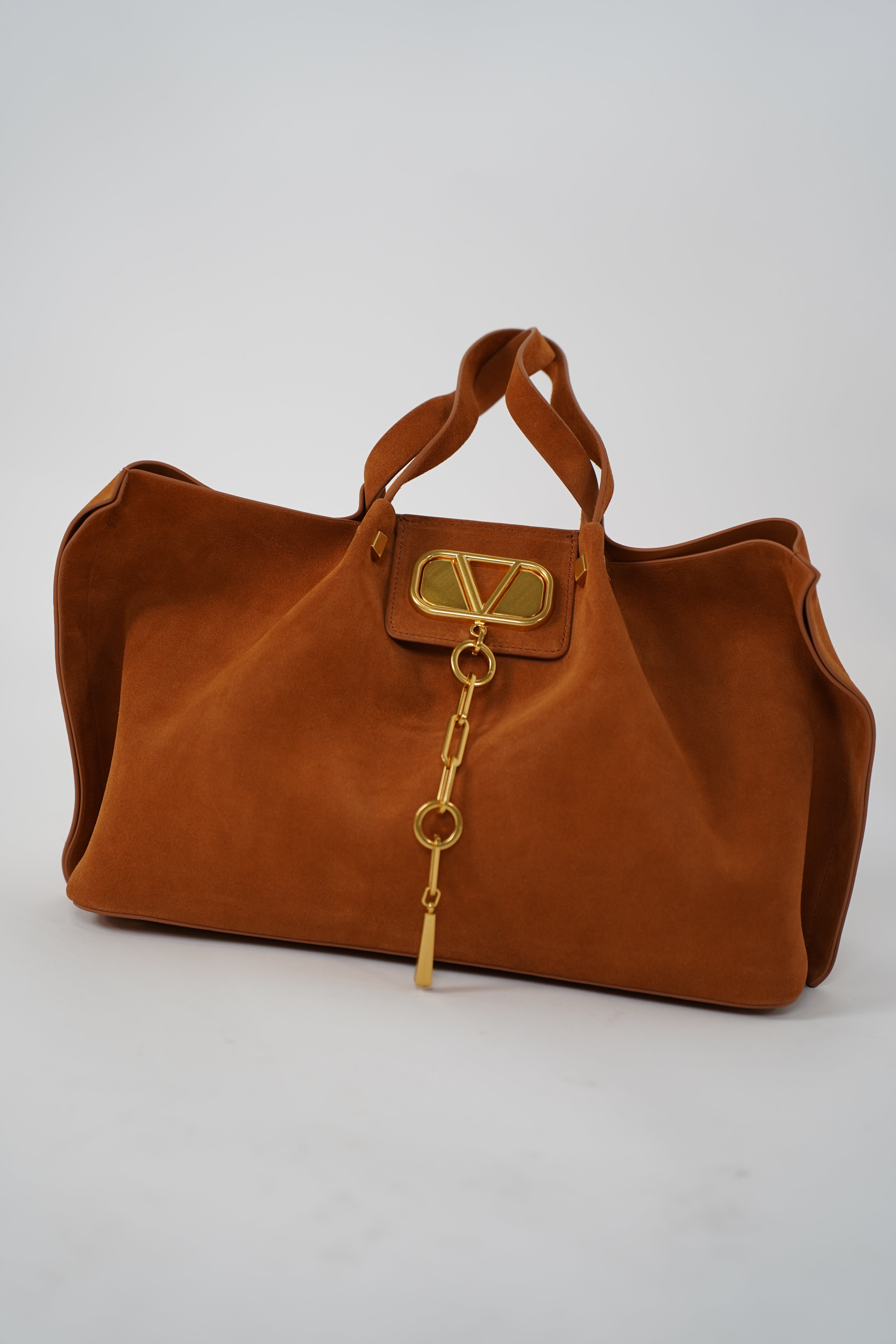 Meliz Suede Tote Bag – Luxe Oversized Tote with Gold Chain Detail