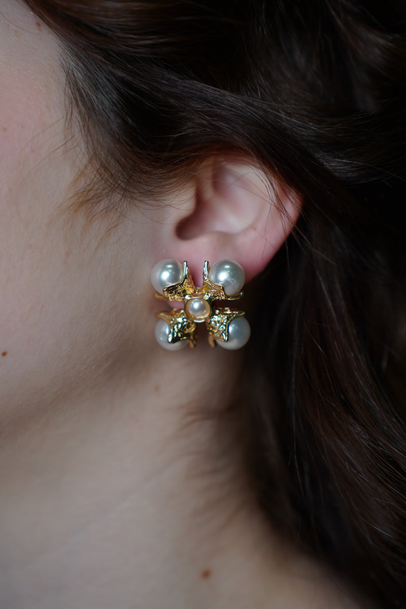 4Pearls Earrings