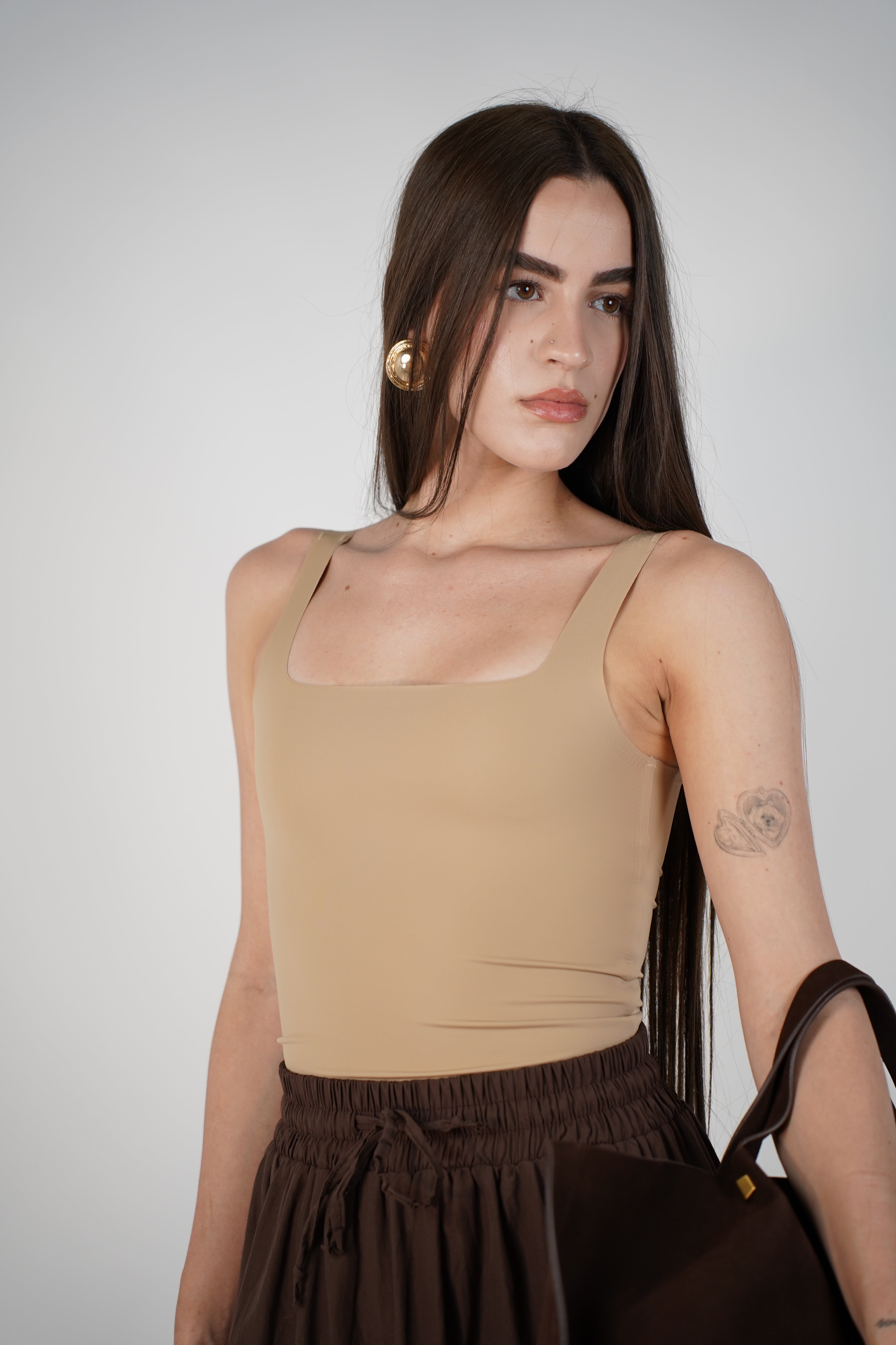Zayli Seamless Bodysuit – Sleek Square Neck Essential