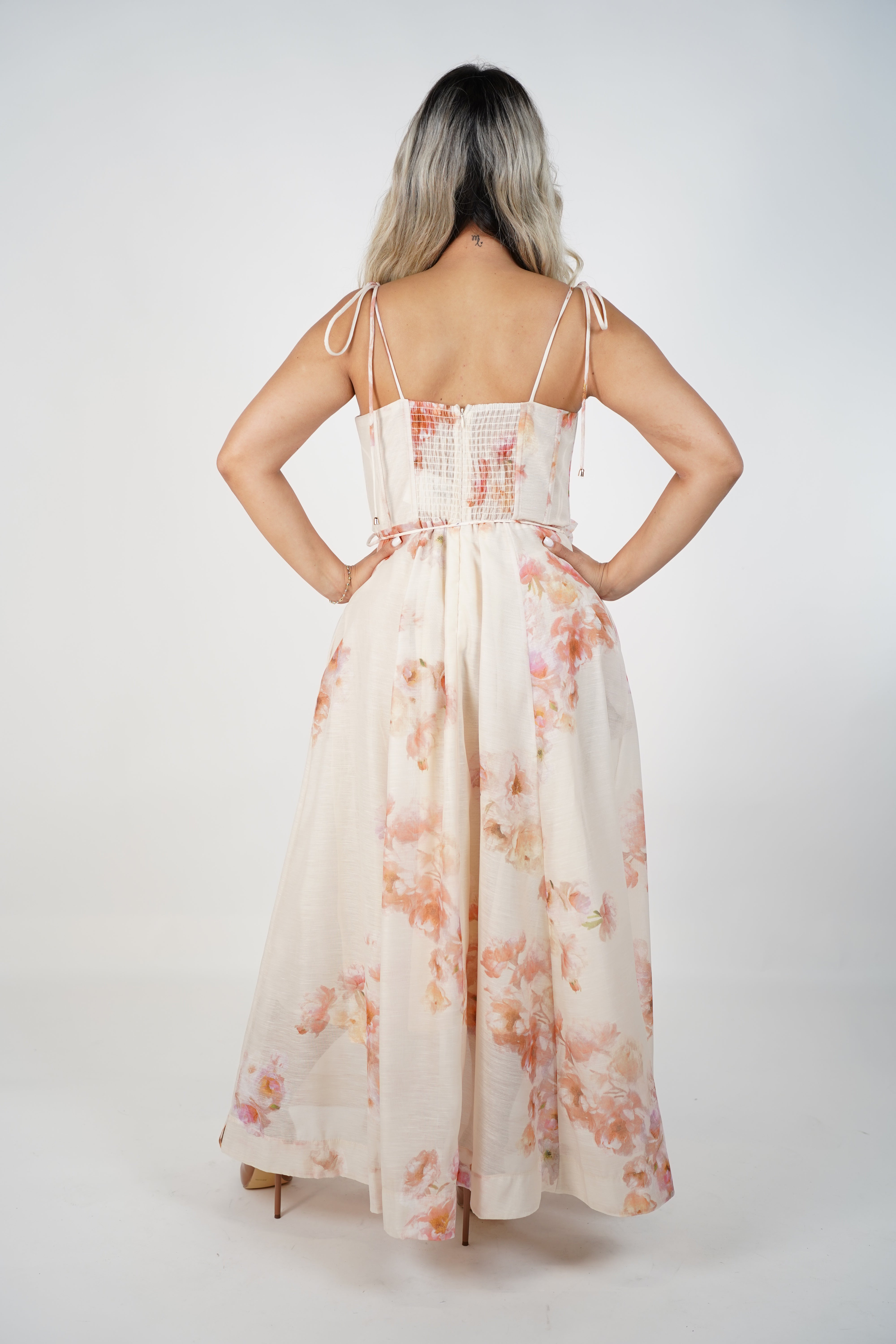 Nayla Vintage Maxi Dress – Floral Corset Elegance