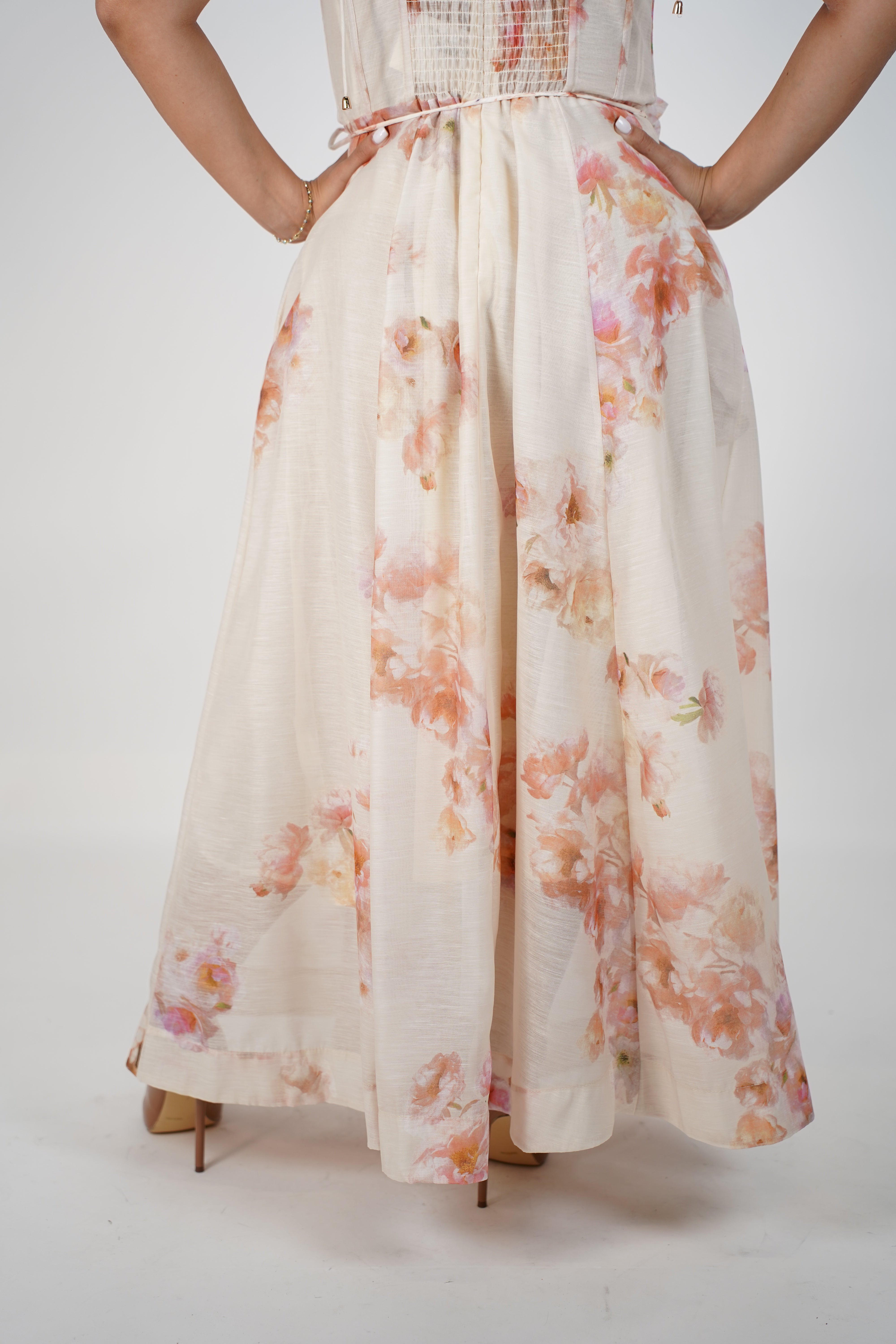 Nayla Vintage Maxi Dress – Floral Corset Elegance