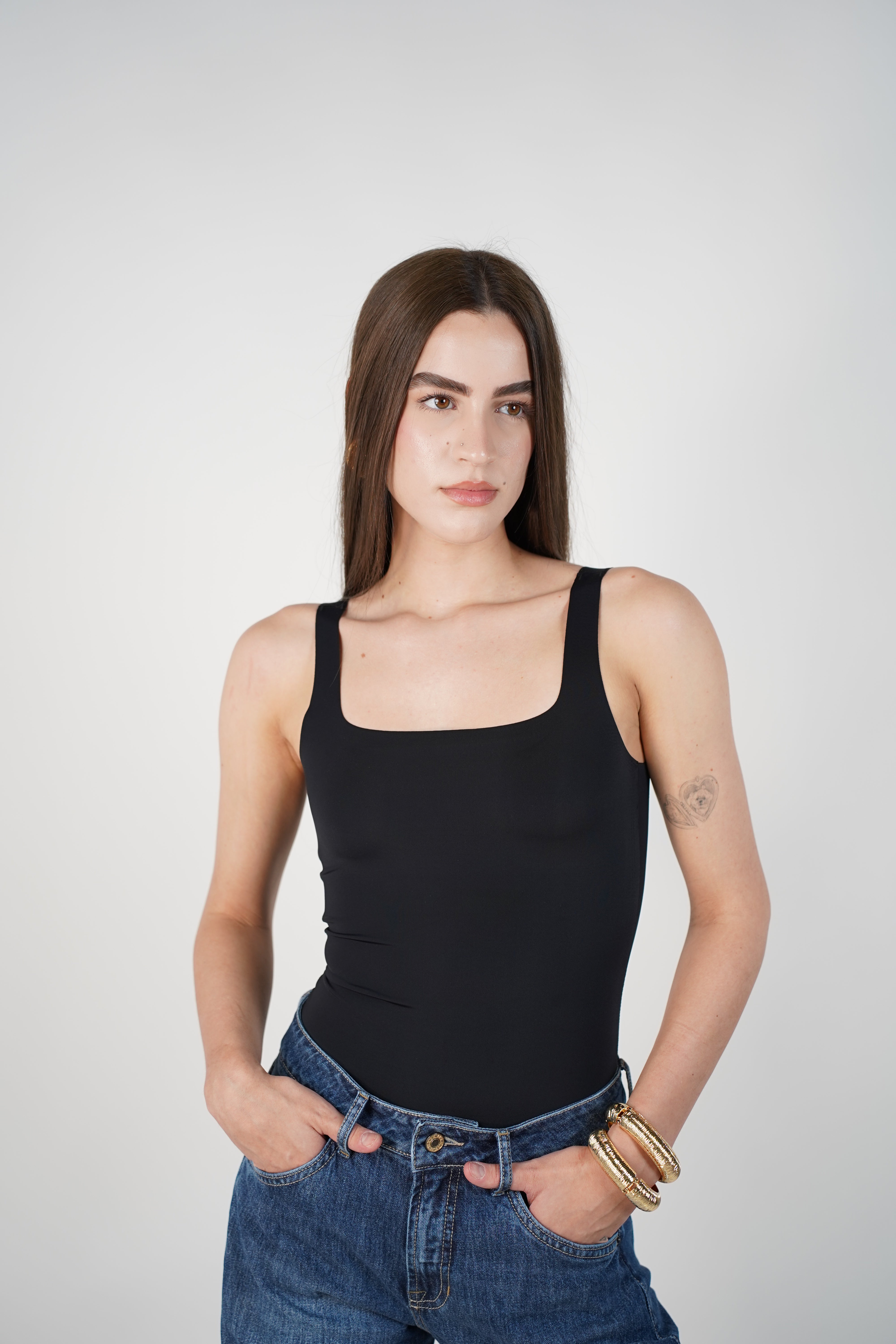 Zayli Seamless Bodysuit – Sleek Square Neck Essential