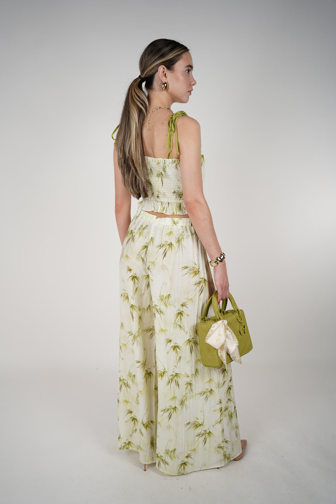 Mavi Palm Pants Set – Tropical Ease in Every Step