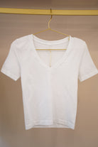 V-neck Short Sleeve - Carema Boutique