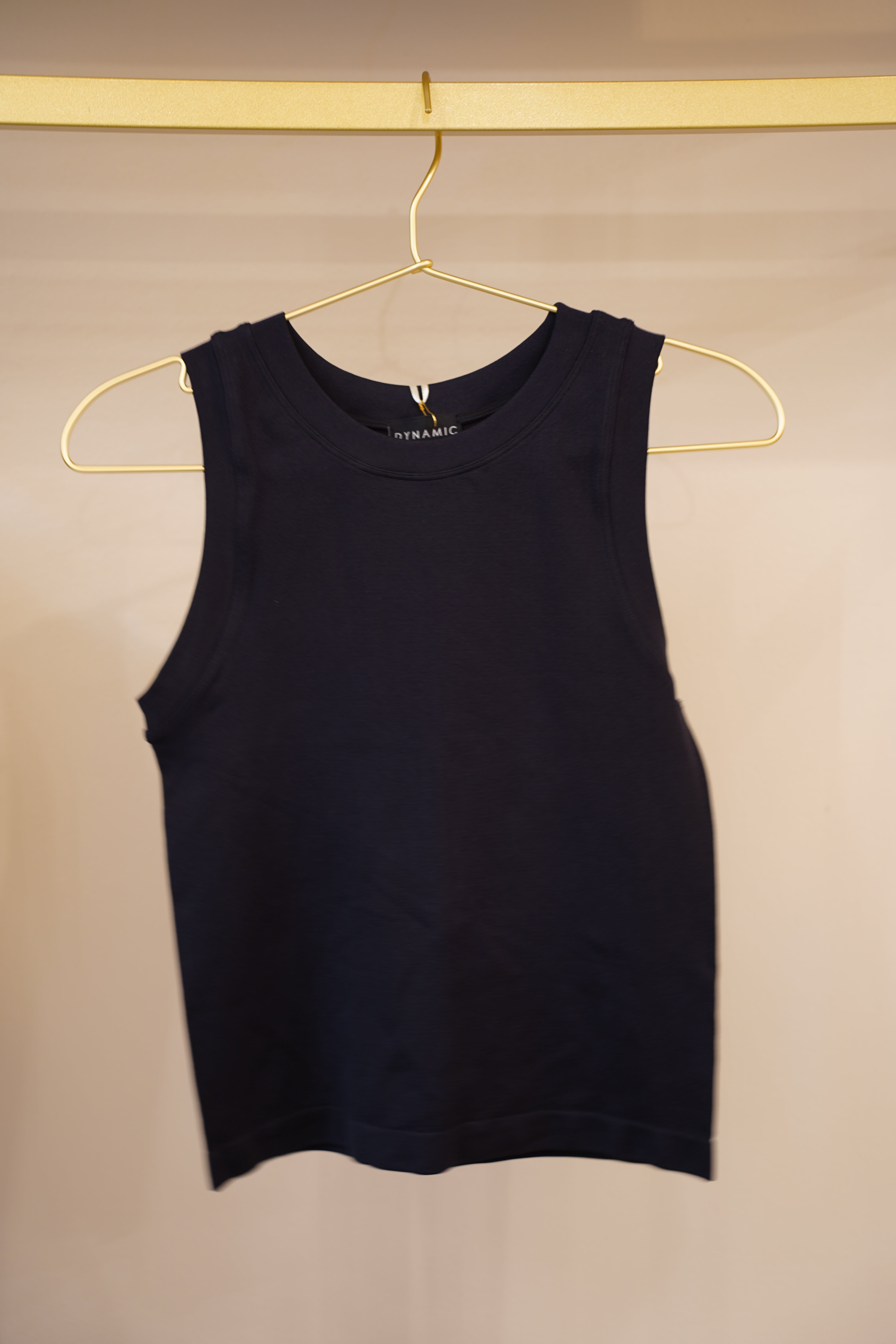 Round Neck No Sleeves Basics - Carema Boutique