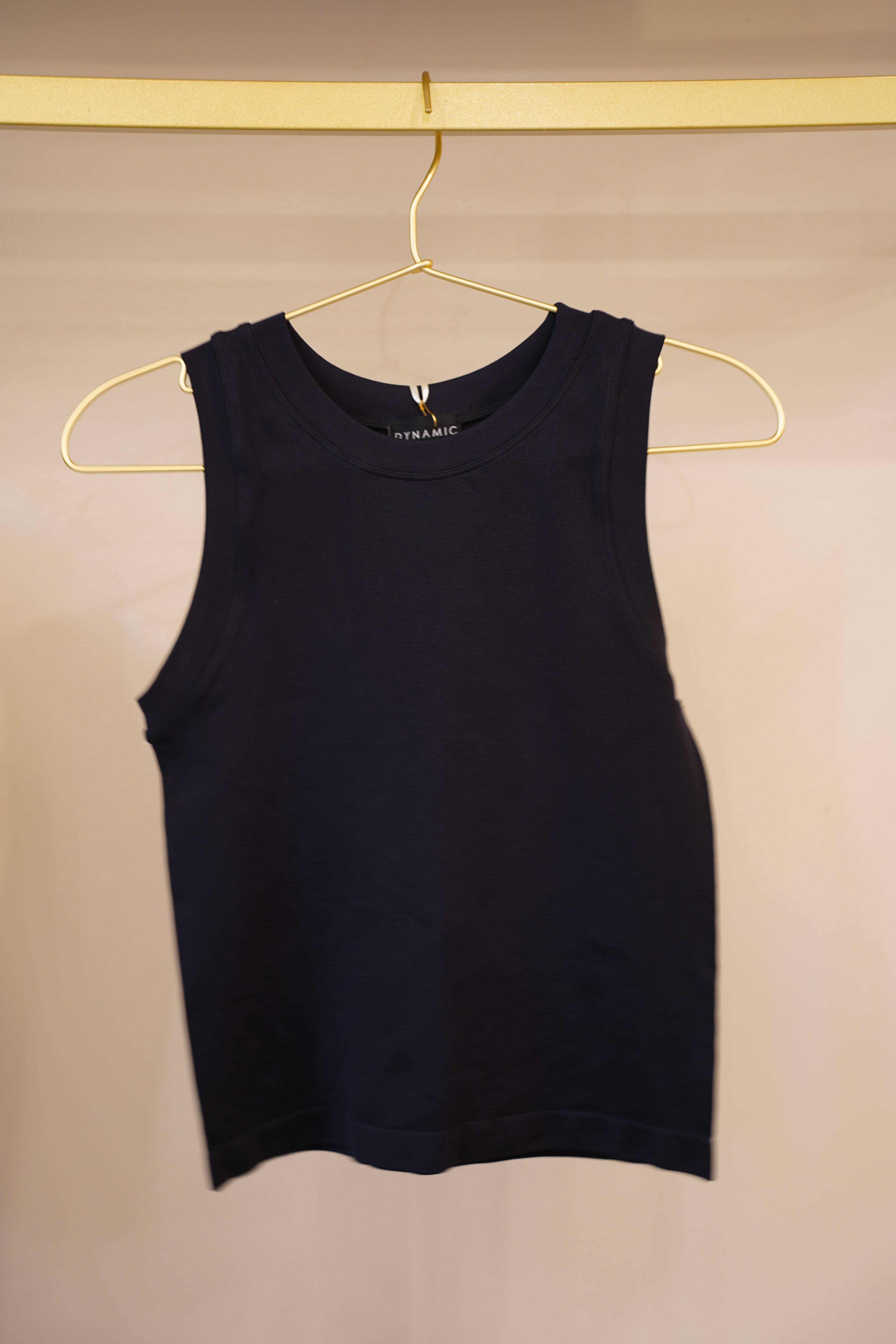 Round Neck No Sleeves Basics - Carema Boutique