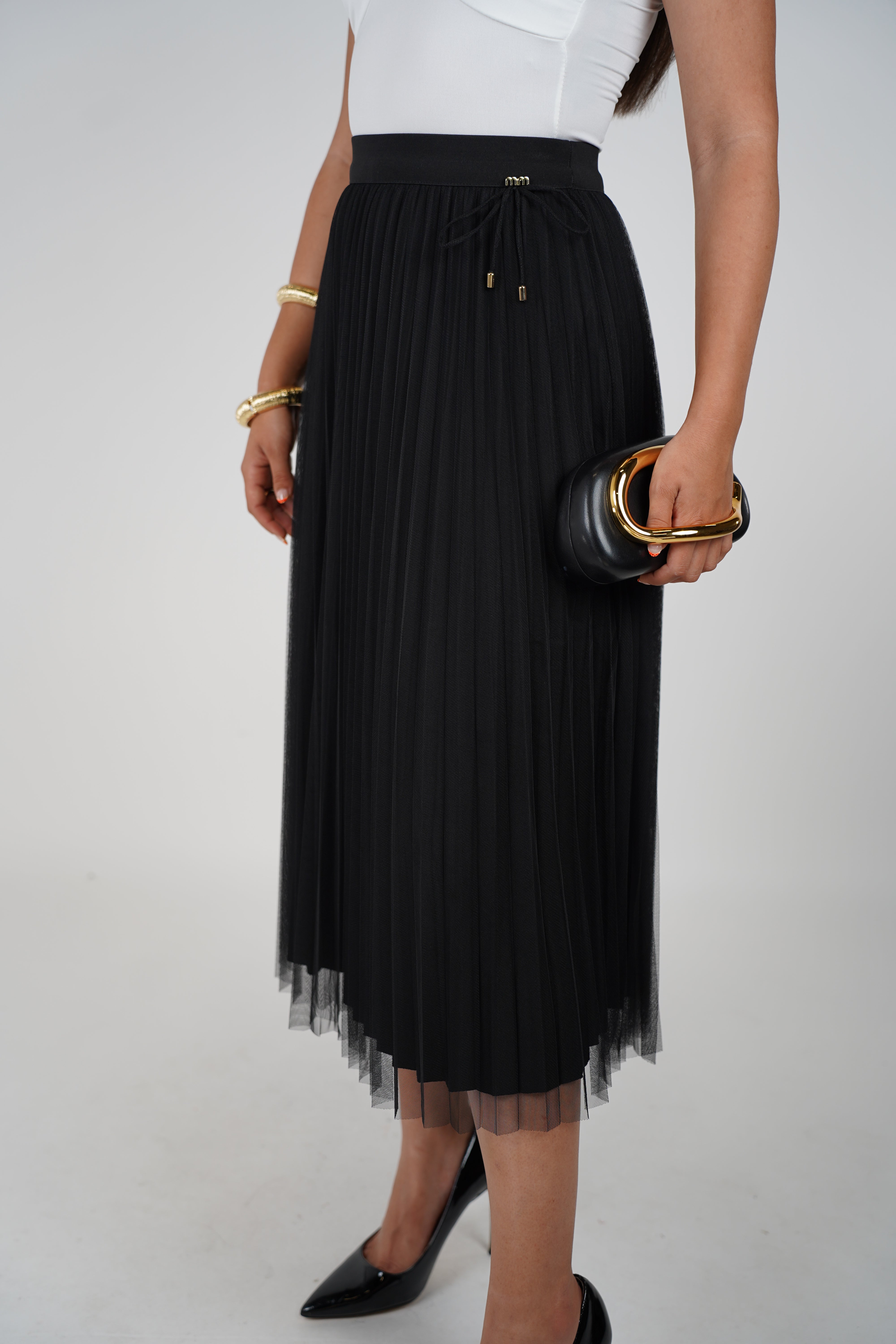 Marisol Skirt – Elegant Pleated Midi with Tulle Detail