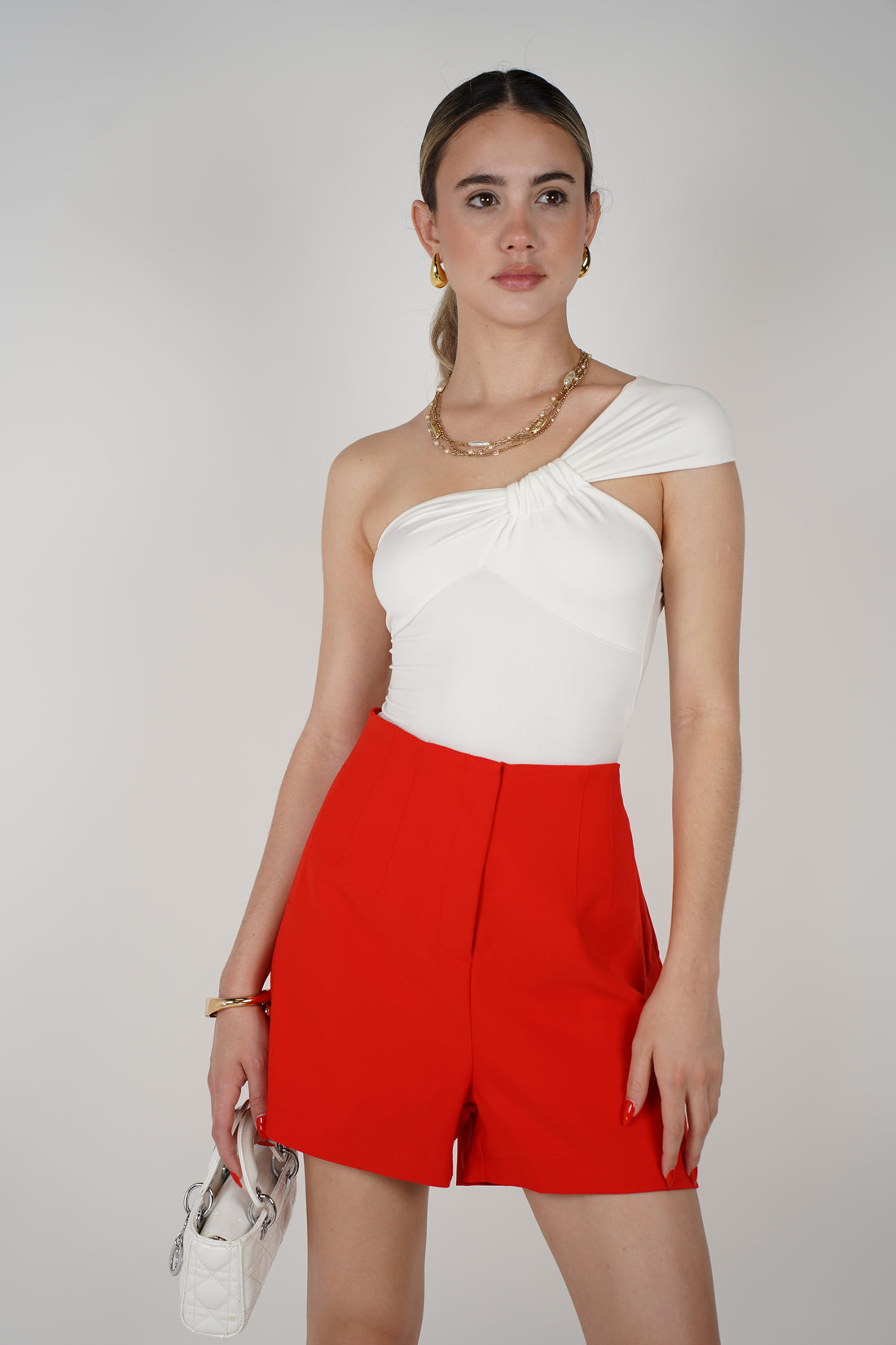 Oneida Short