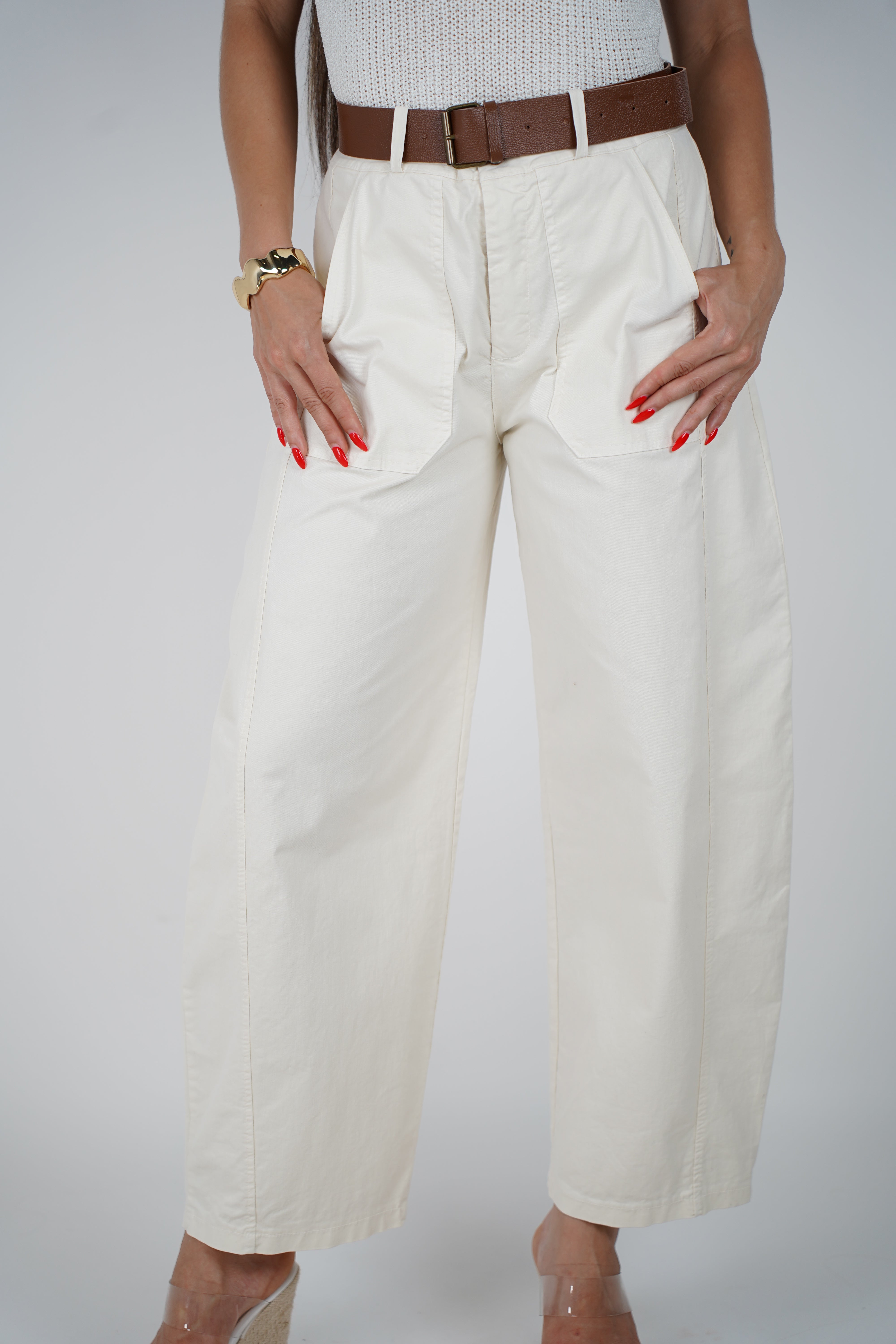 Jasa Belted Pants – Effortless Style with a Structured Fit
