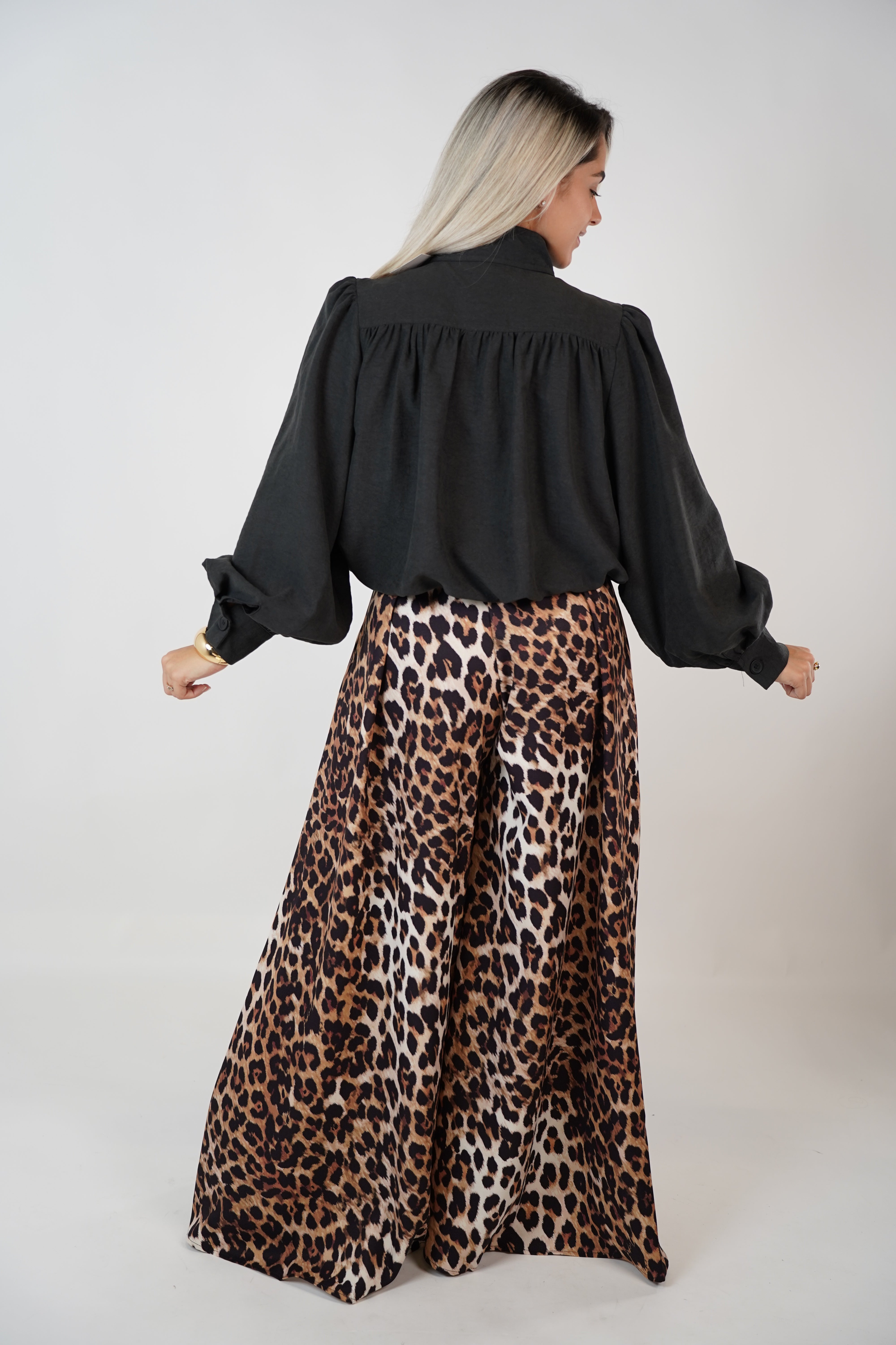 Romi Leopard Palazzo Pants – Bold Wide-Leg Statement Trousers