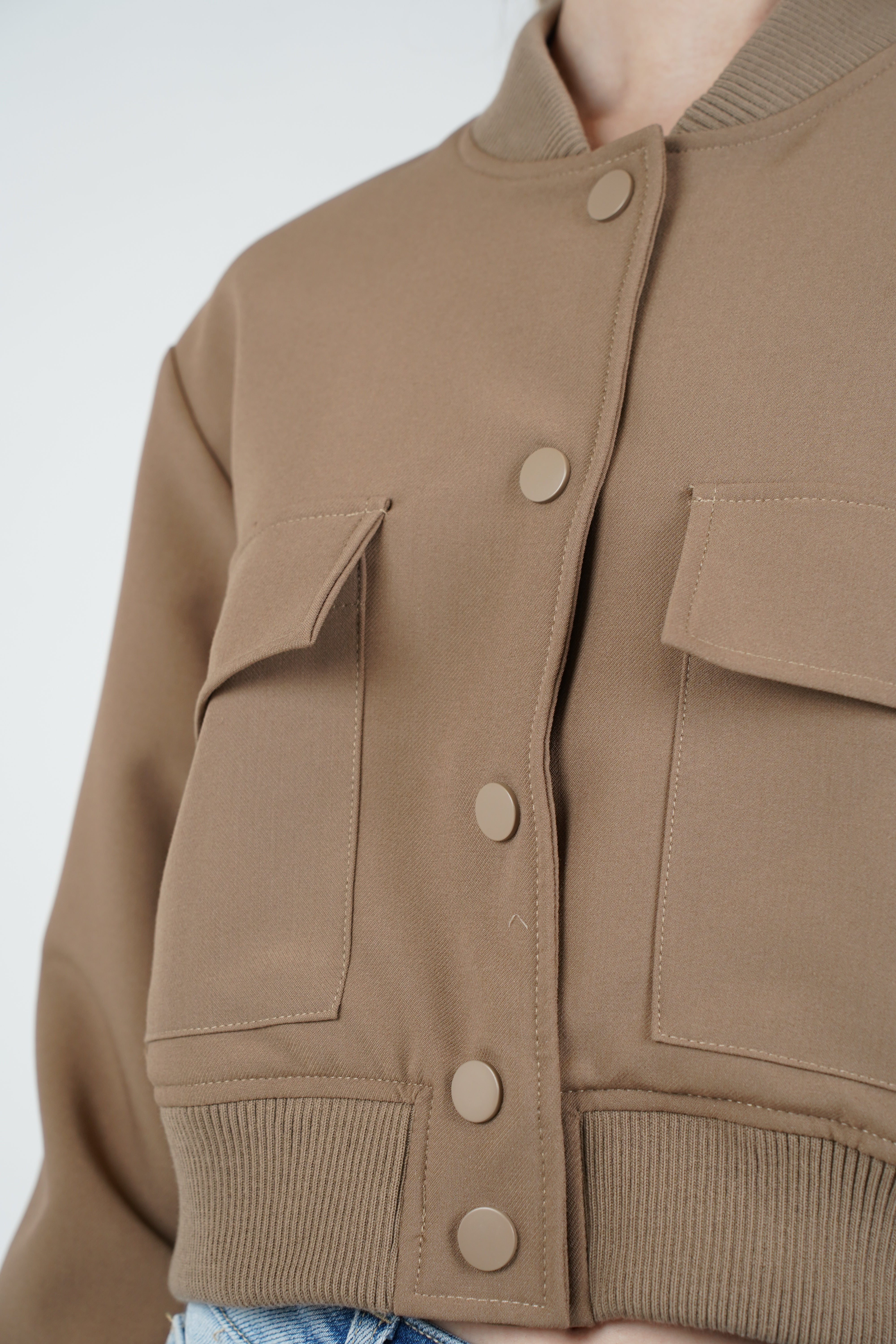 Grisselle Jacket – Structured Cropped Bomber in Deep Wine