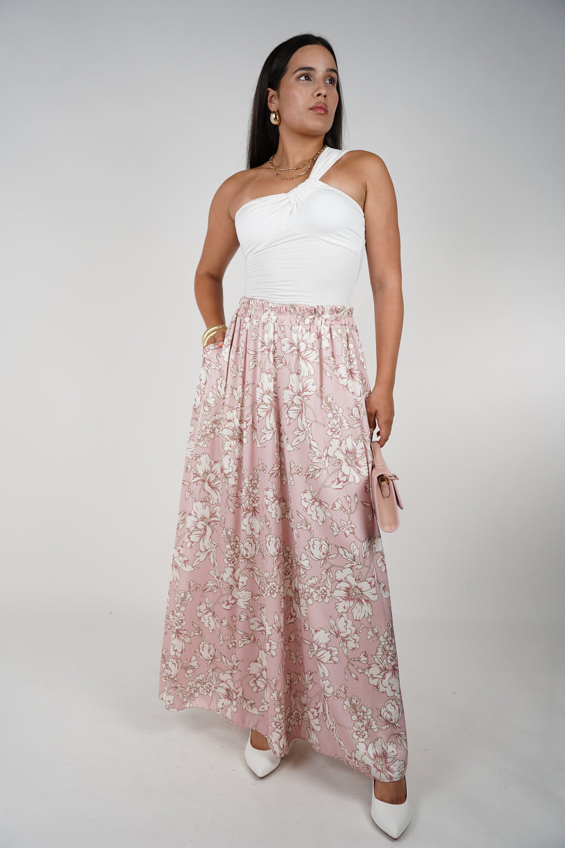 Marylin Silk Pants – Elegant Flow with a Floral Touch